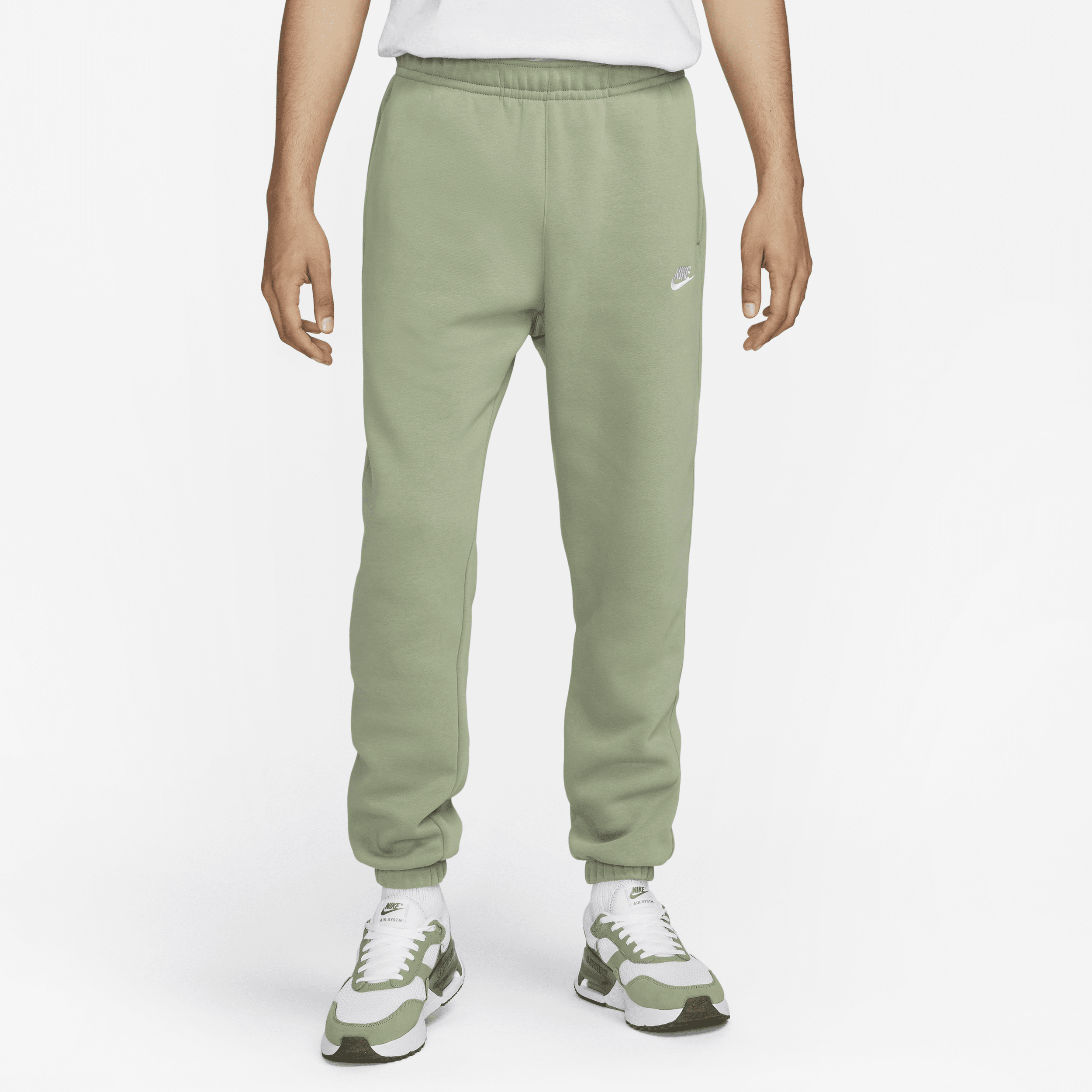 Nike Sportswear Club Fleece Sweatpants In Green