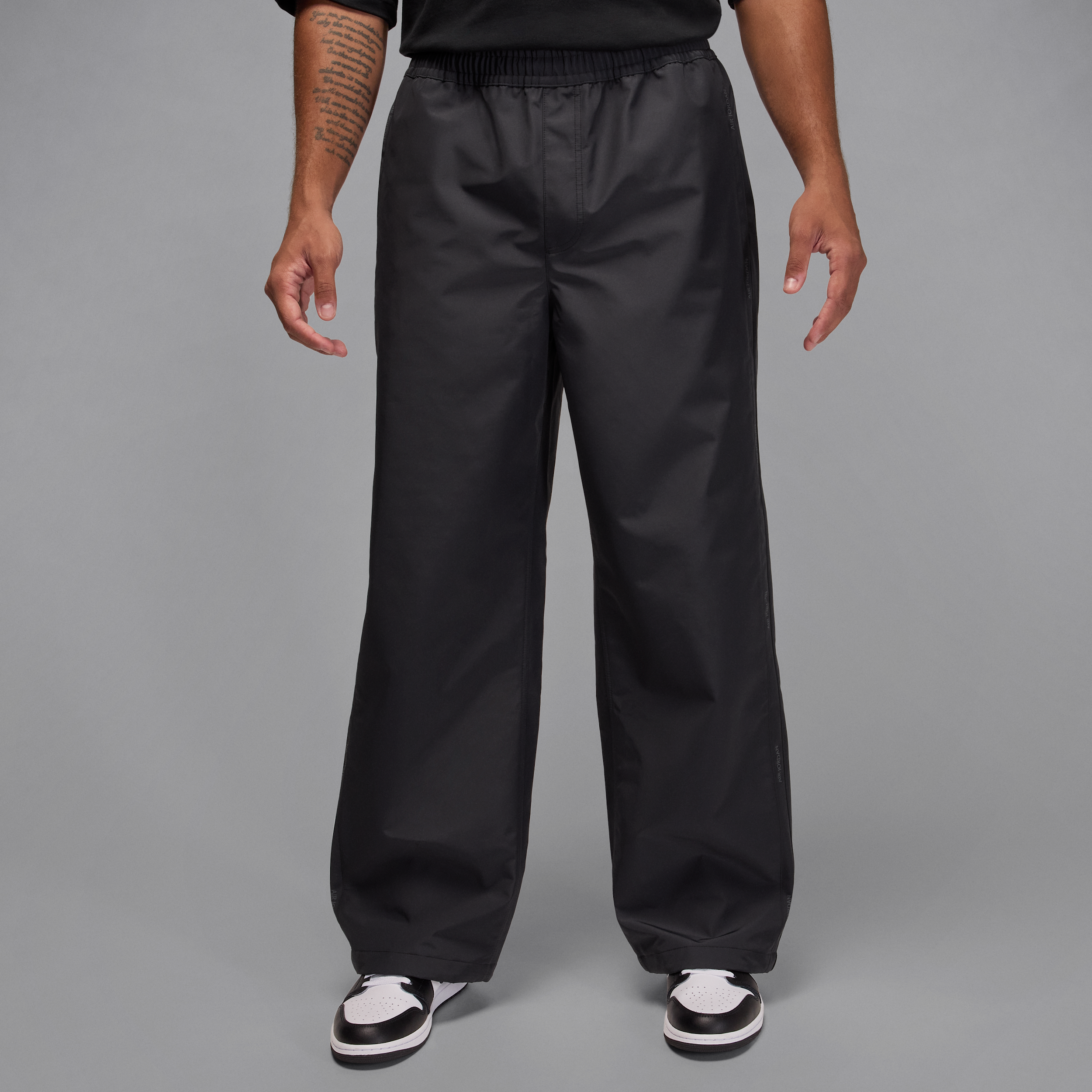 Jordan Men's Air Track Pants In Black
