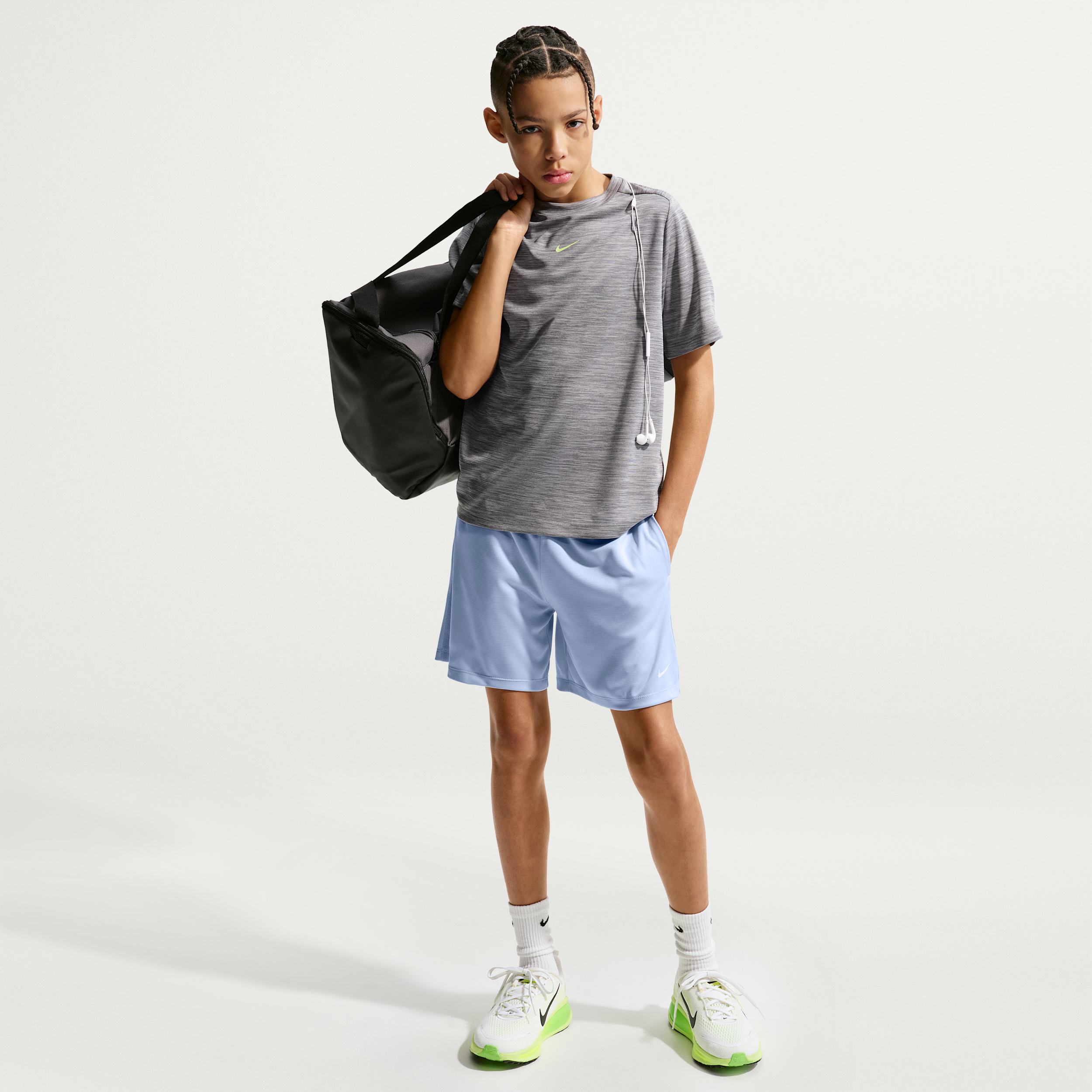 Nike Boys' Multi Heather Dri-FIT Shorts, Medium, Hydrogen Blue/White