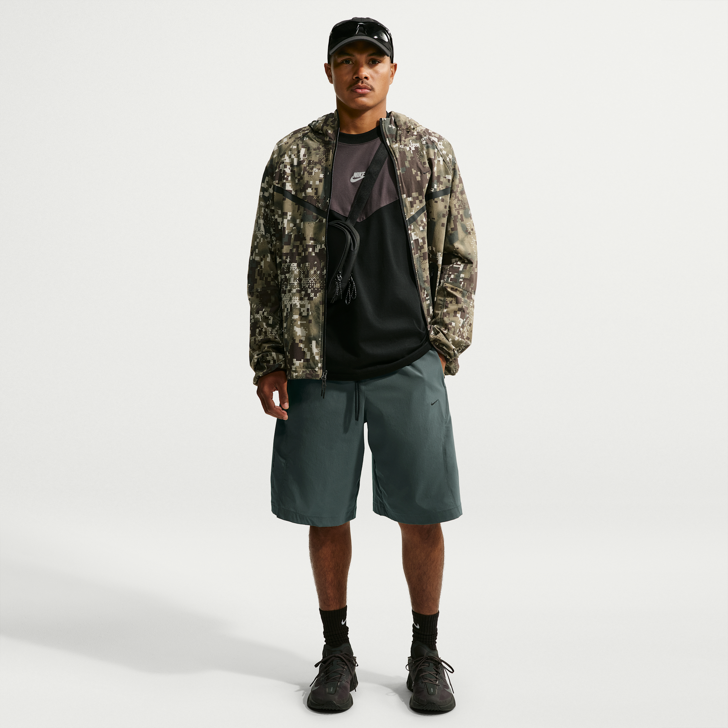 Nike Men's Tech Helios Dri-FIT Shorts in Green | IF1304-303
