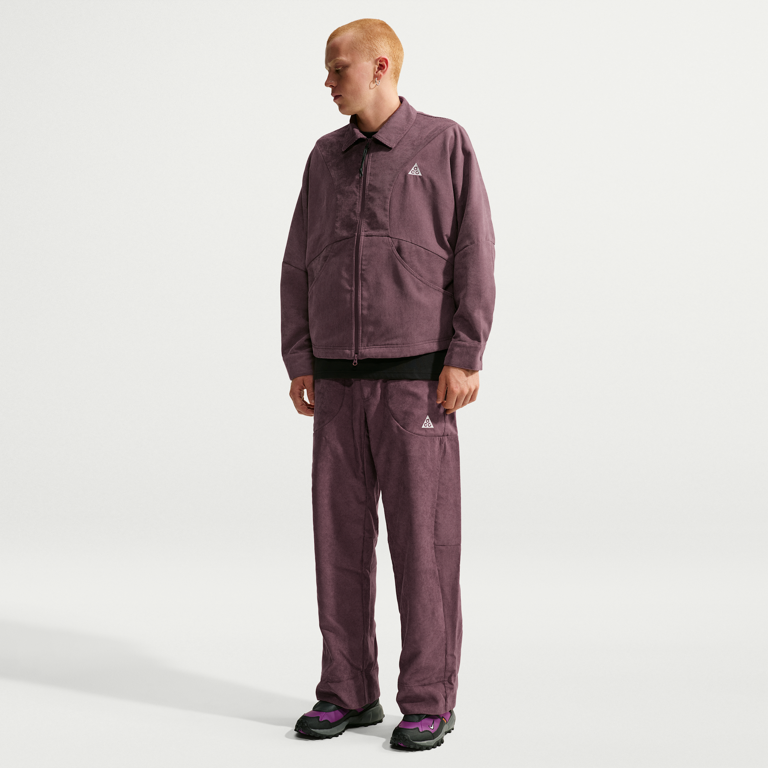 Men's Nike ACG Dolomiti Corduroy Pants in Purple | IQ4909-502