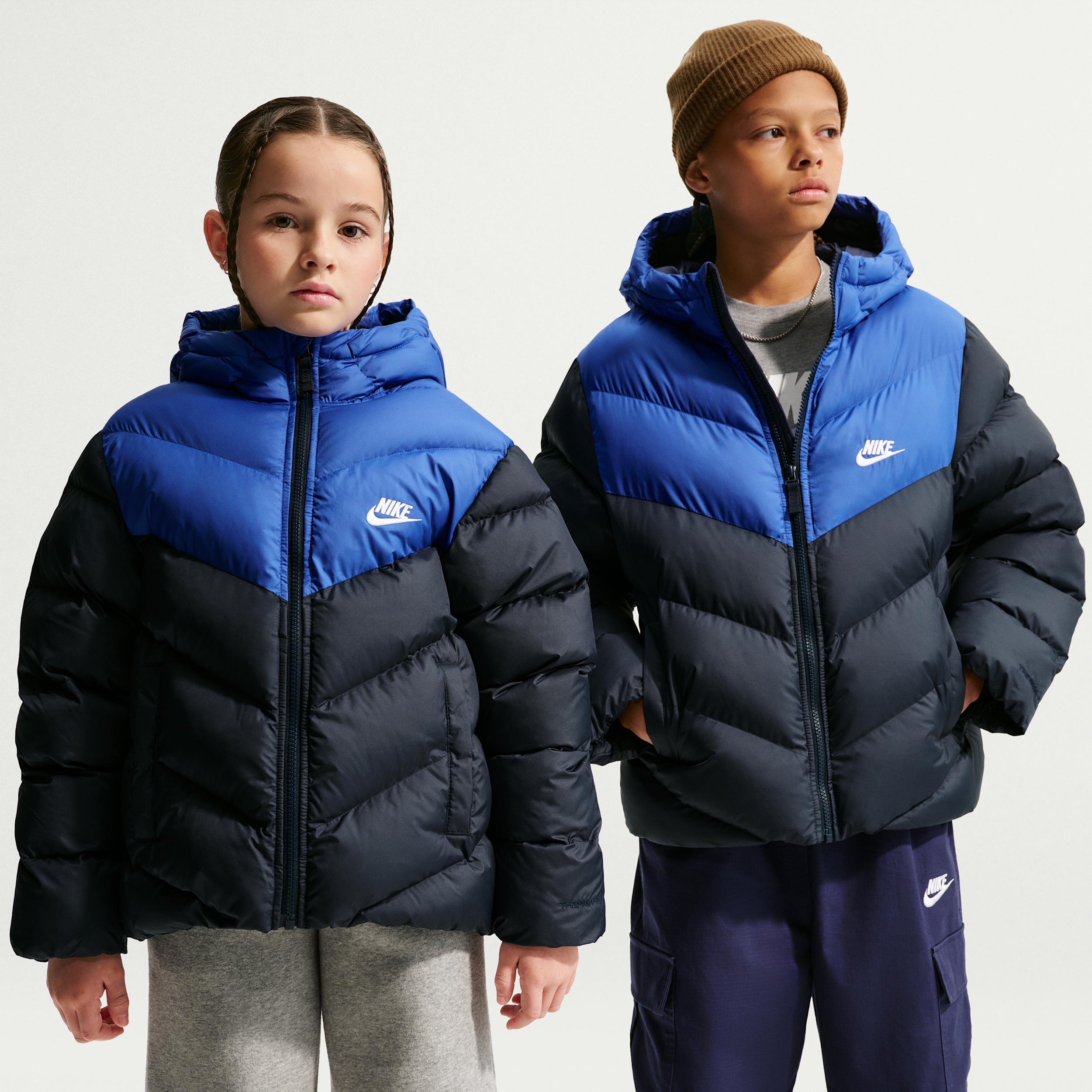 Nike Sportswear All Day Play Big Kids' Therma-FIT Loose-Fit Puffer Jacket in Blue | IB6164-451