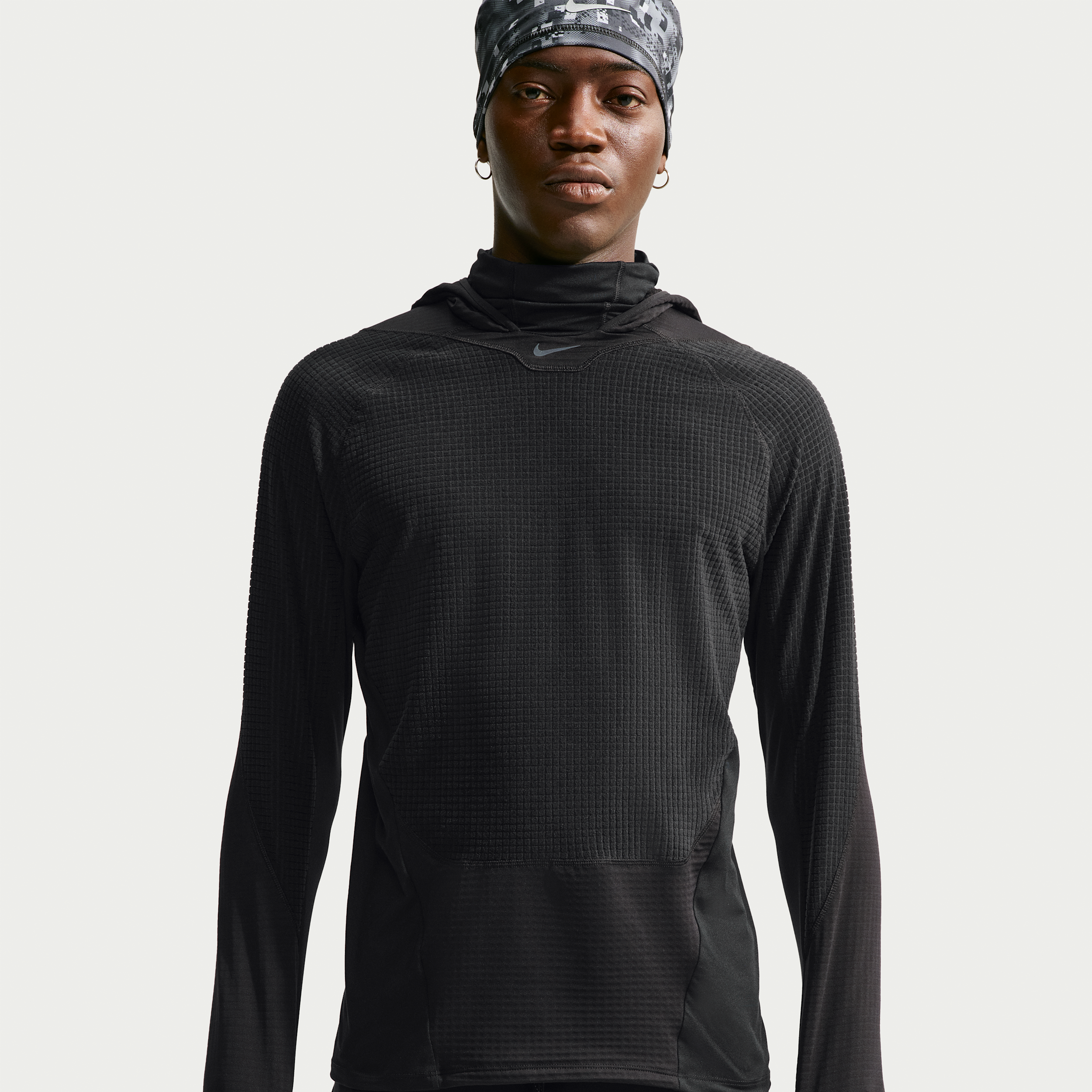 Nike Men's Stride Therma-FIT Winterized Running Mid Layer in Black | IO1244-010