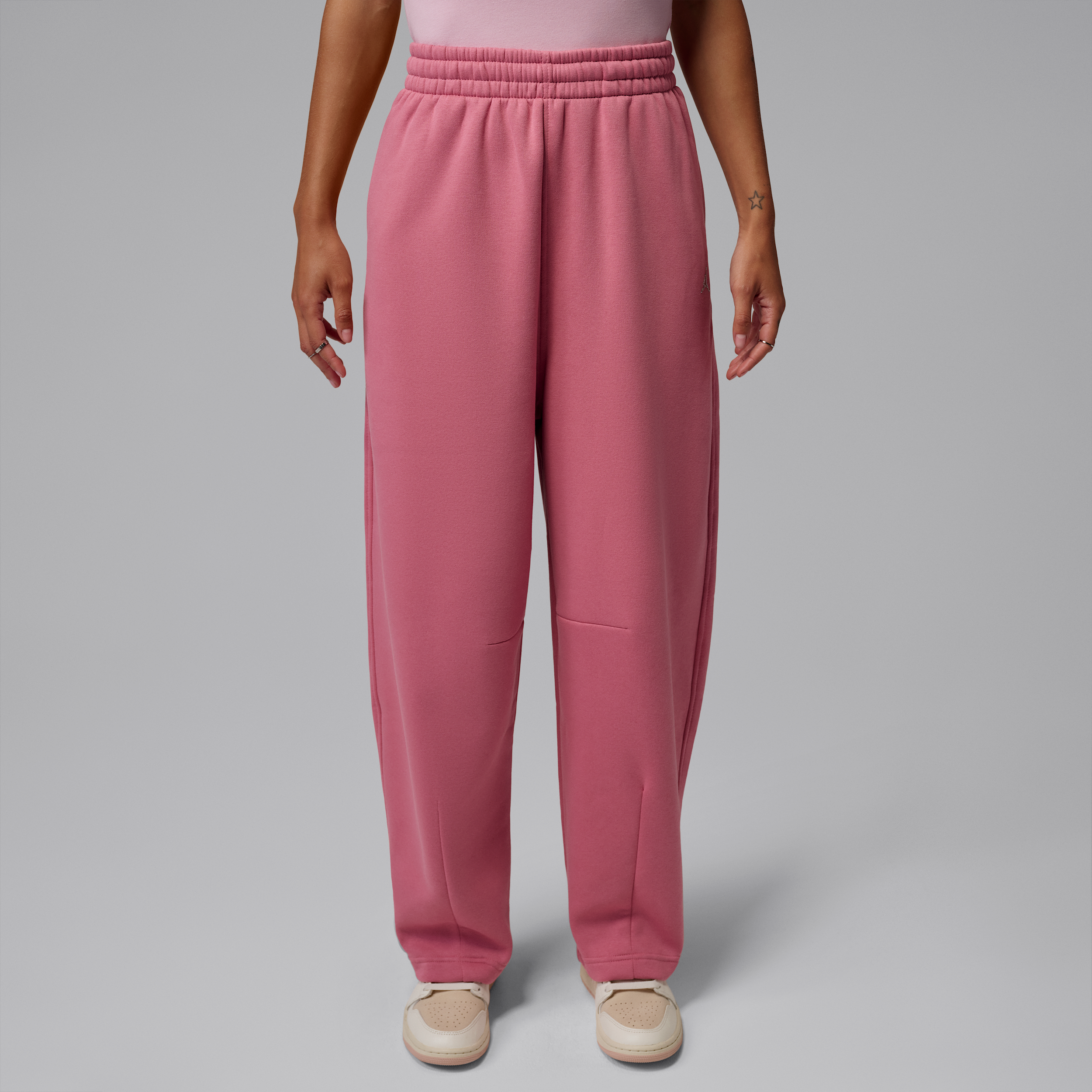 Jordan Women's Brooklyn Wide-Leg Pants in Desert Berry Size: Medium