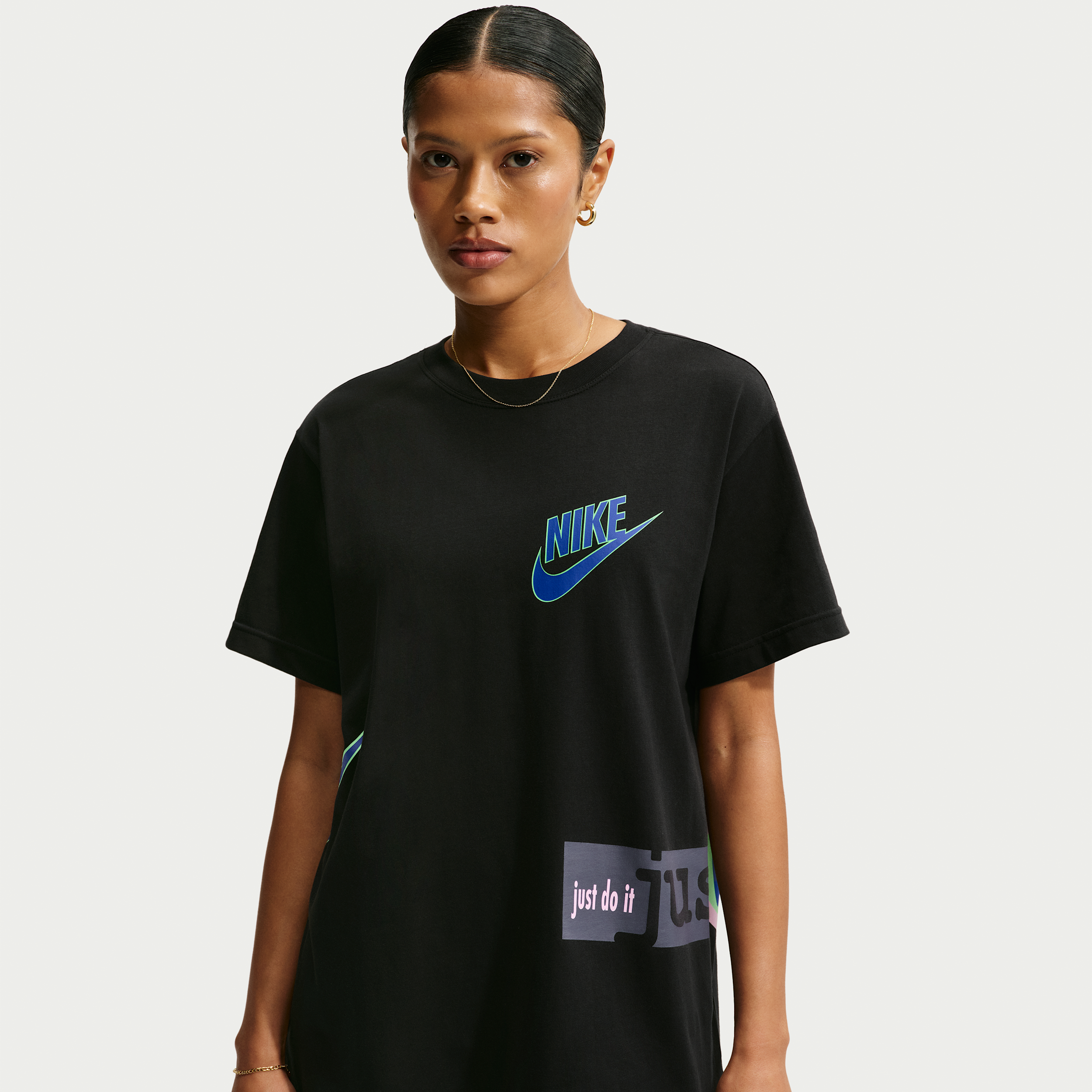 Women's Nike Sportswear Classic Oversized T-Shirt in Black | IM6432-010