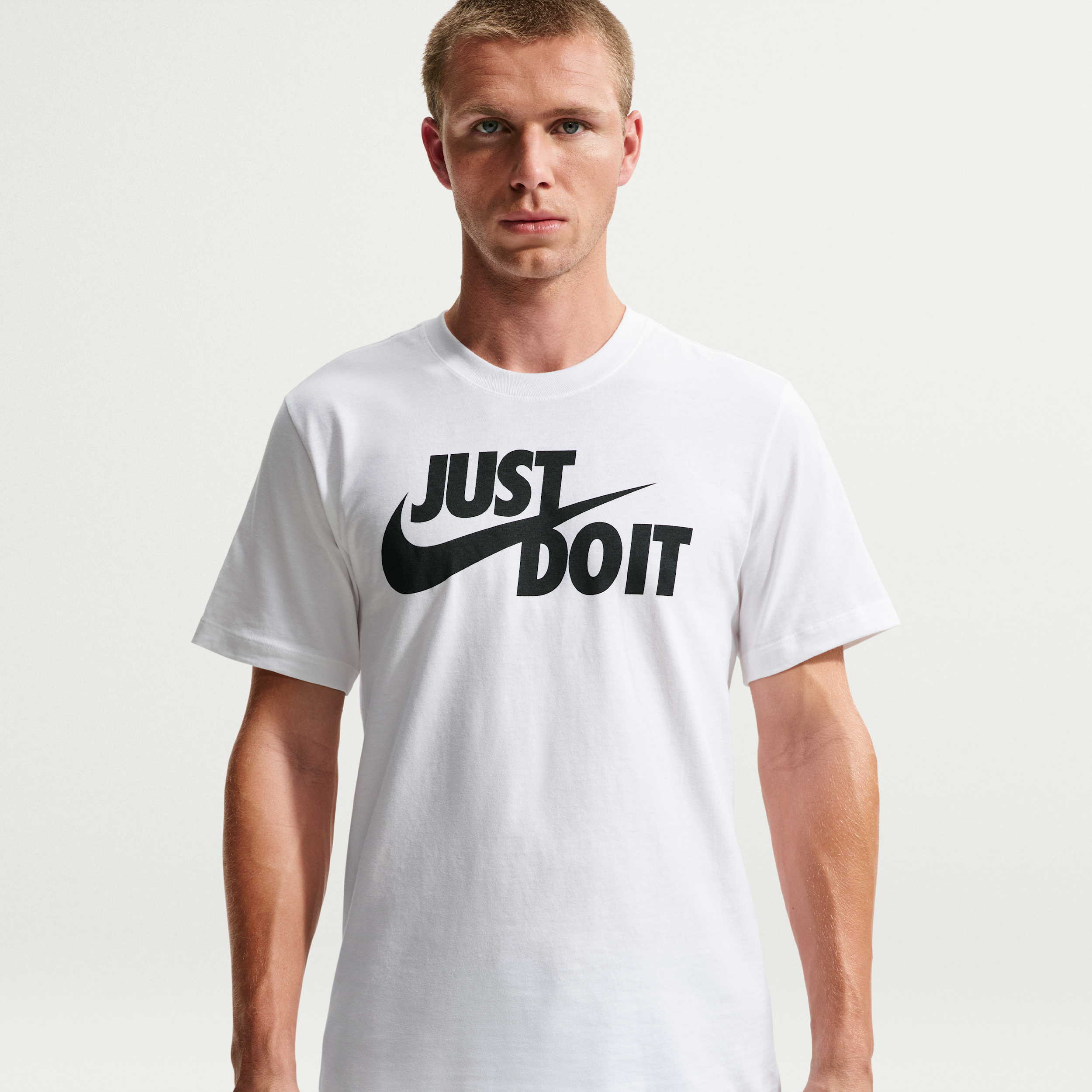 Men's Nike Sportswear JDI T-Shirt in White | AR5006-100