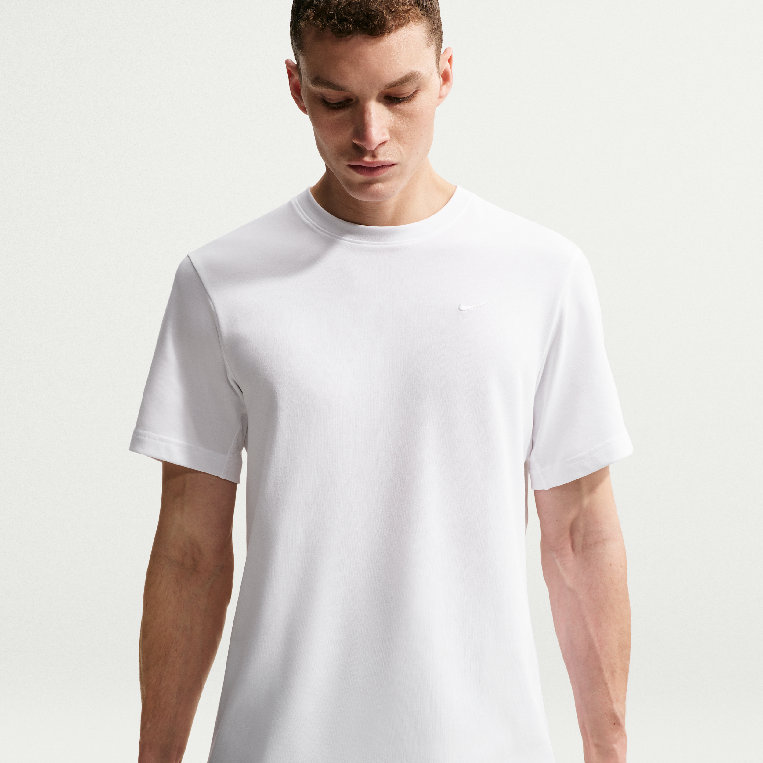 Nike Men's Primary Dri-FIT Short-Sleeve Versatile Top in White | DV9831-100