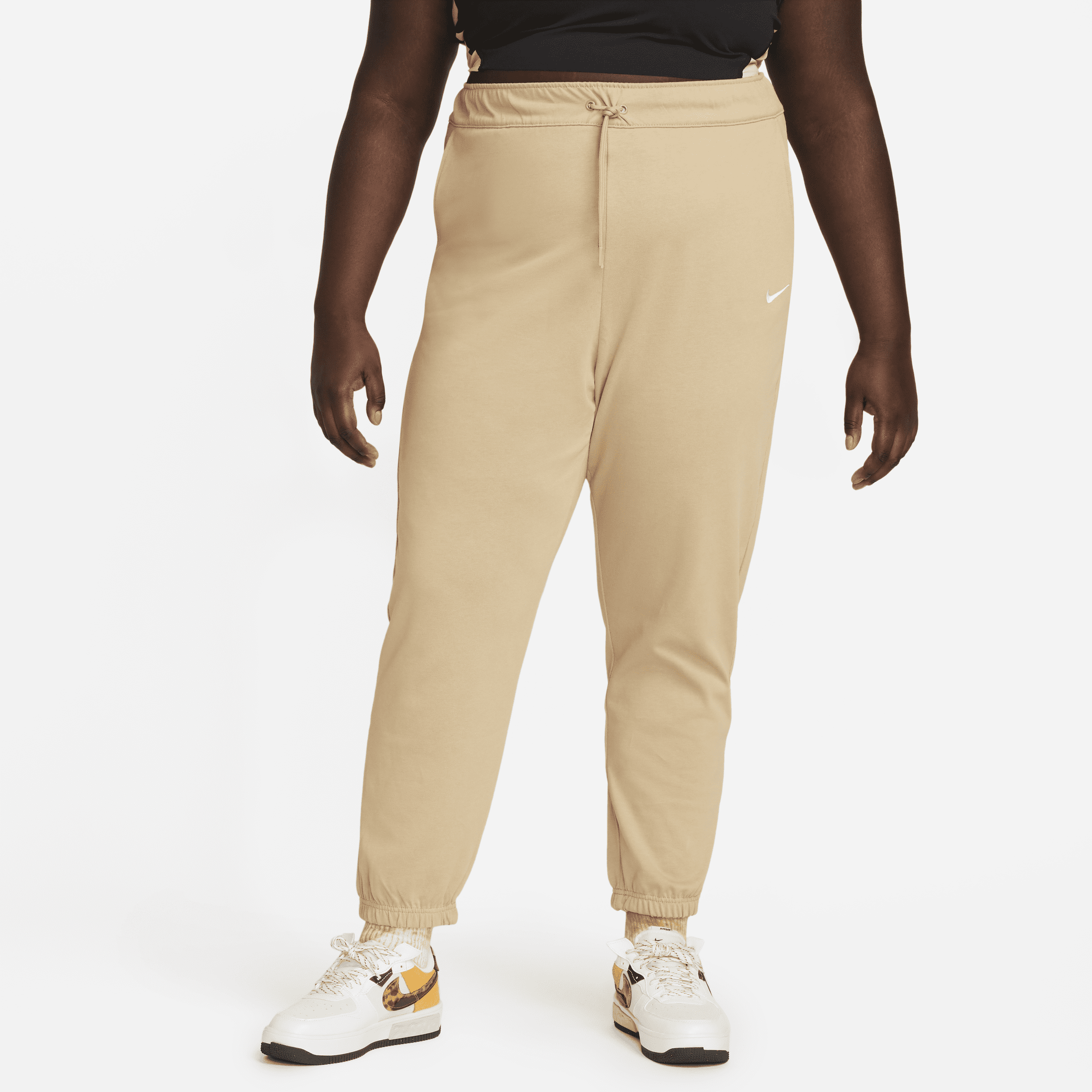 Nike Women's  Sportswear Easy Jogger Pants (plus Size) In Brown