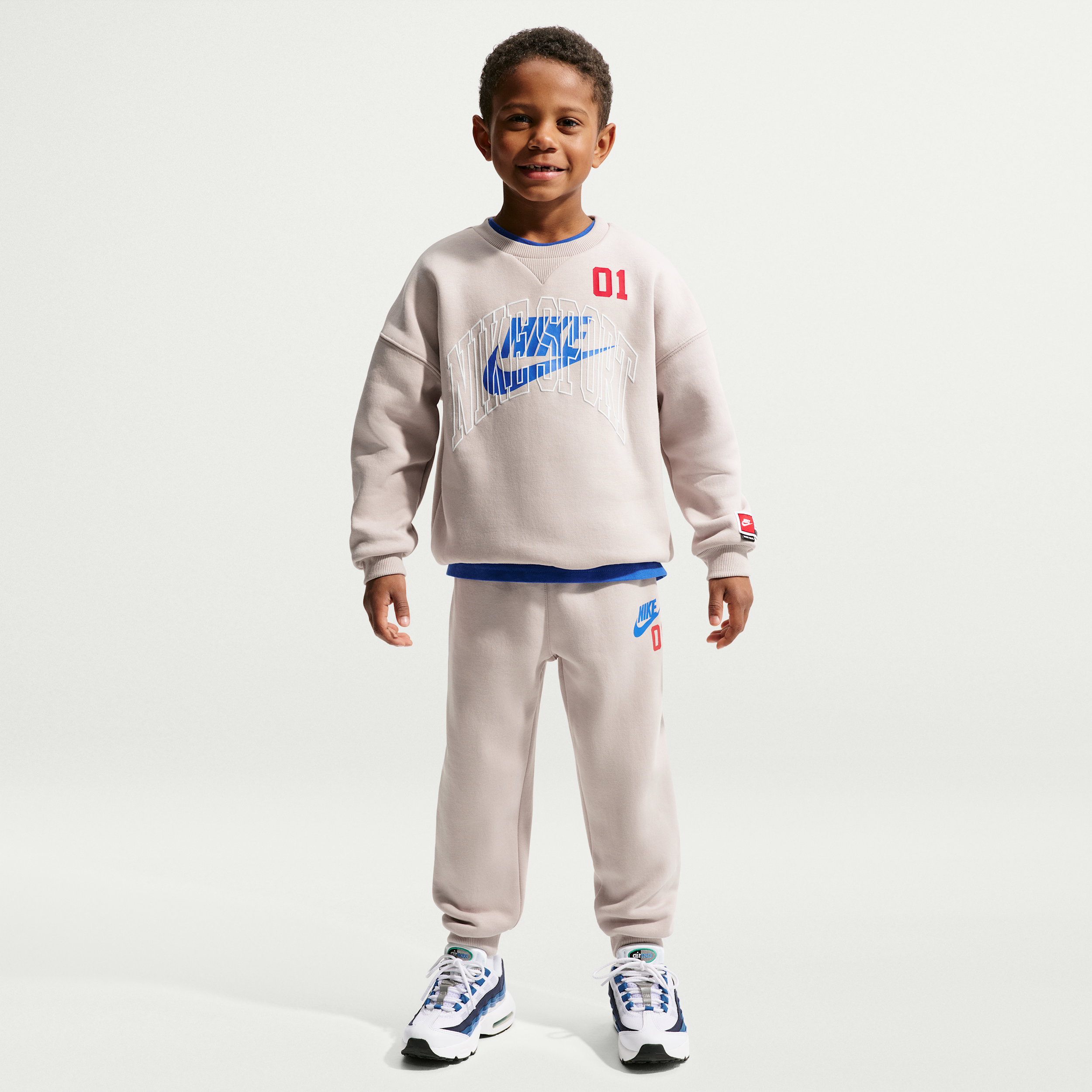 Nike Sportswear Little Kids' Multisport 2-Piece Fleece Crew Set in Brown | 86P213-G5E