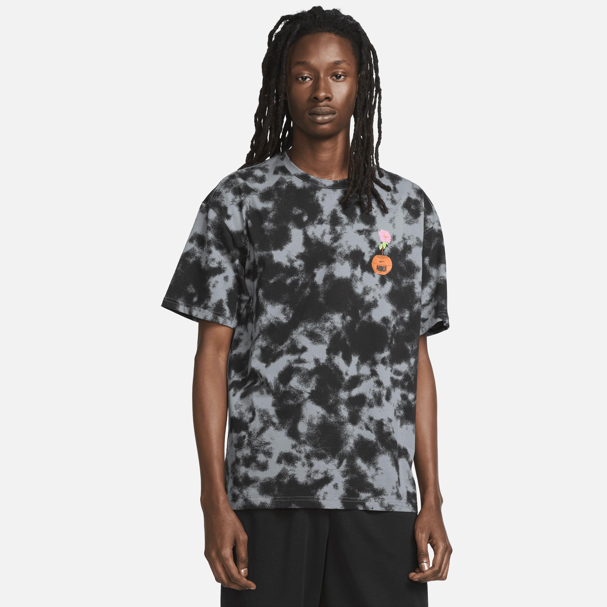 Nike Men's Max90 Basketball T-shirt In Grey