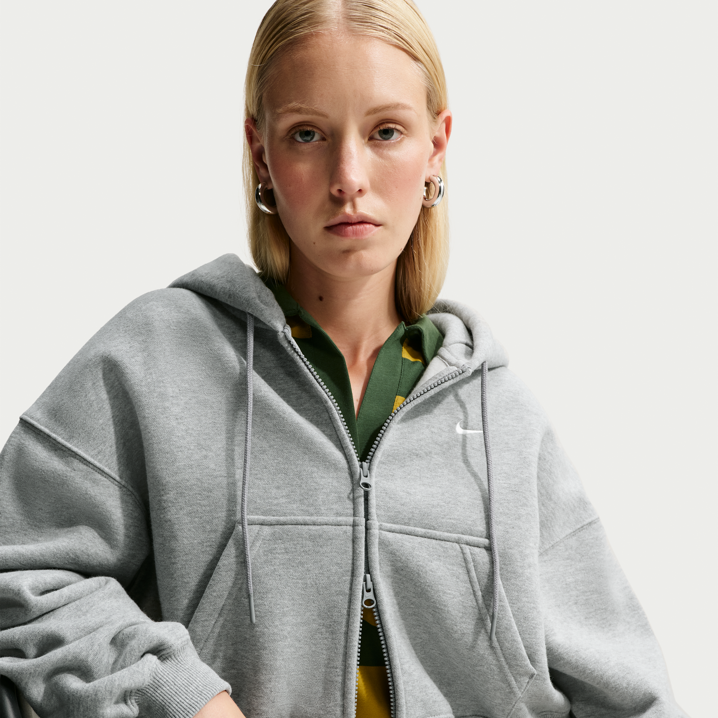 Nike Women's Studio Fleece Medium Weight Oversized Full-Zip Cropped Hoodie, XS, Dk Grey Heather/Sail