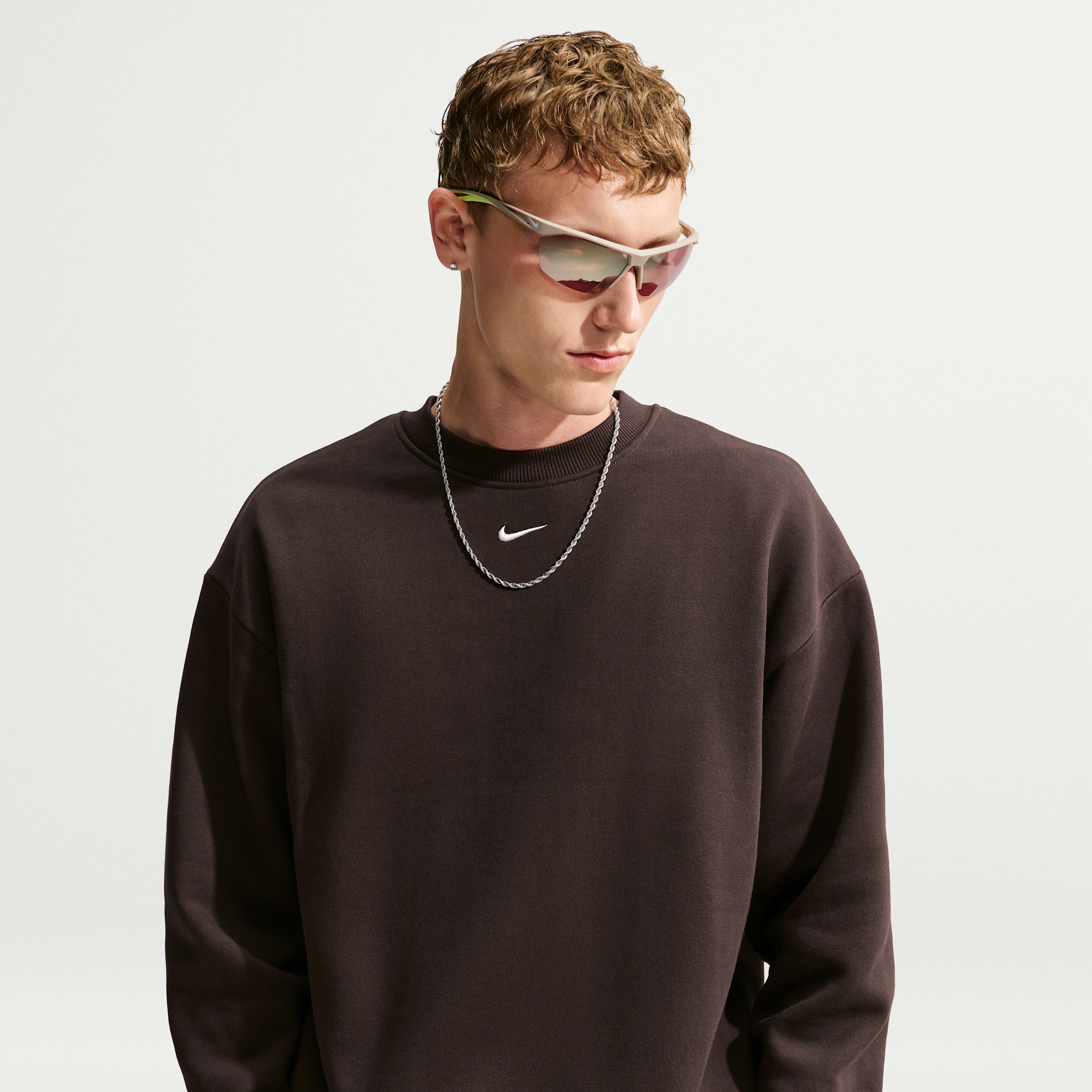 Nike Men's Solo Fleece Crew-Neck Sweatshirt in Brown | IX1936-220