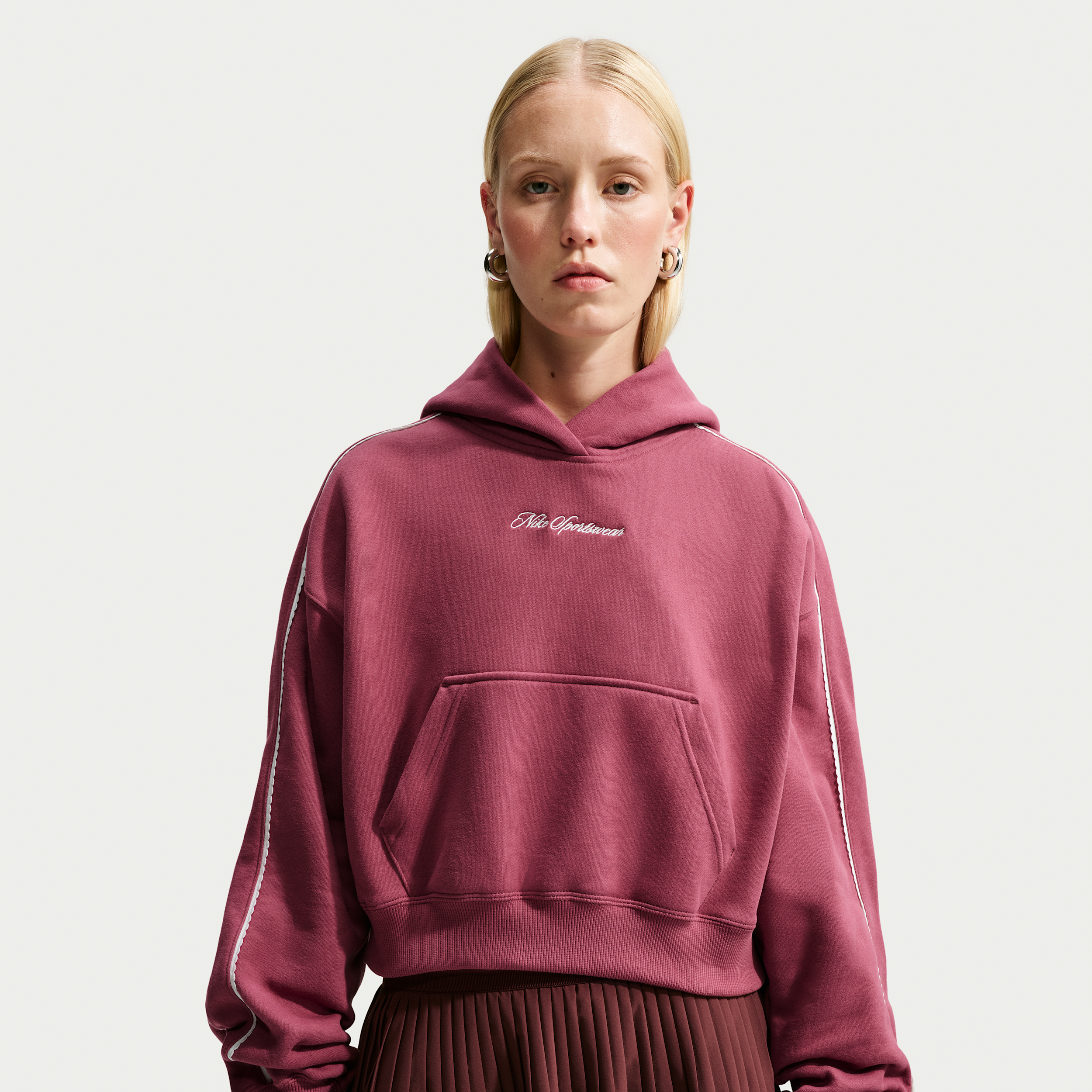 Nike Women's Studio Fleece Medium Weight "Graphic Pack" Cropped Pullover Hoodie in Red | IO9948-654