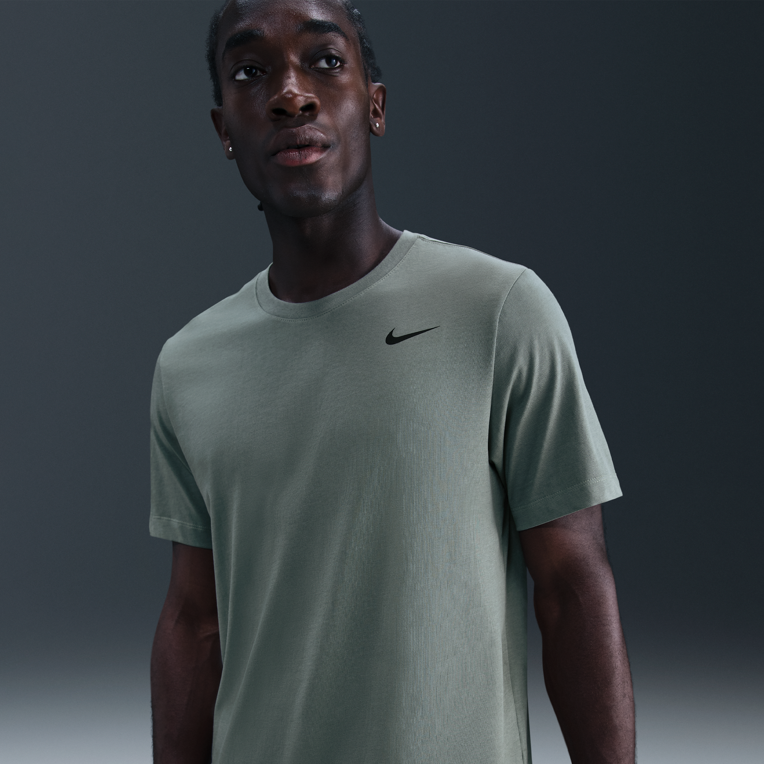 Nike Men's Dri-fit Fitness T-shirt In Gray