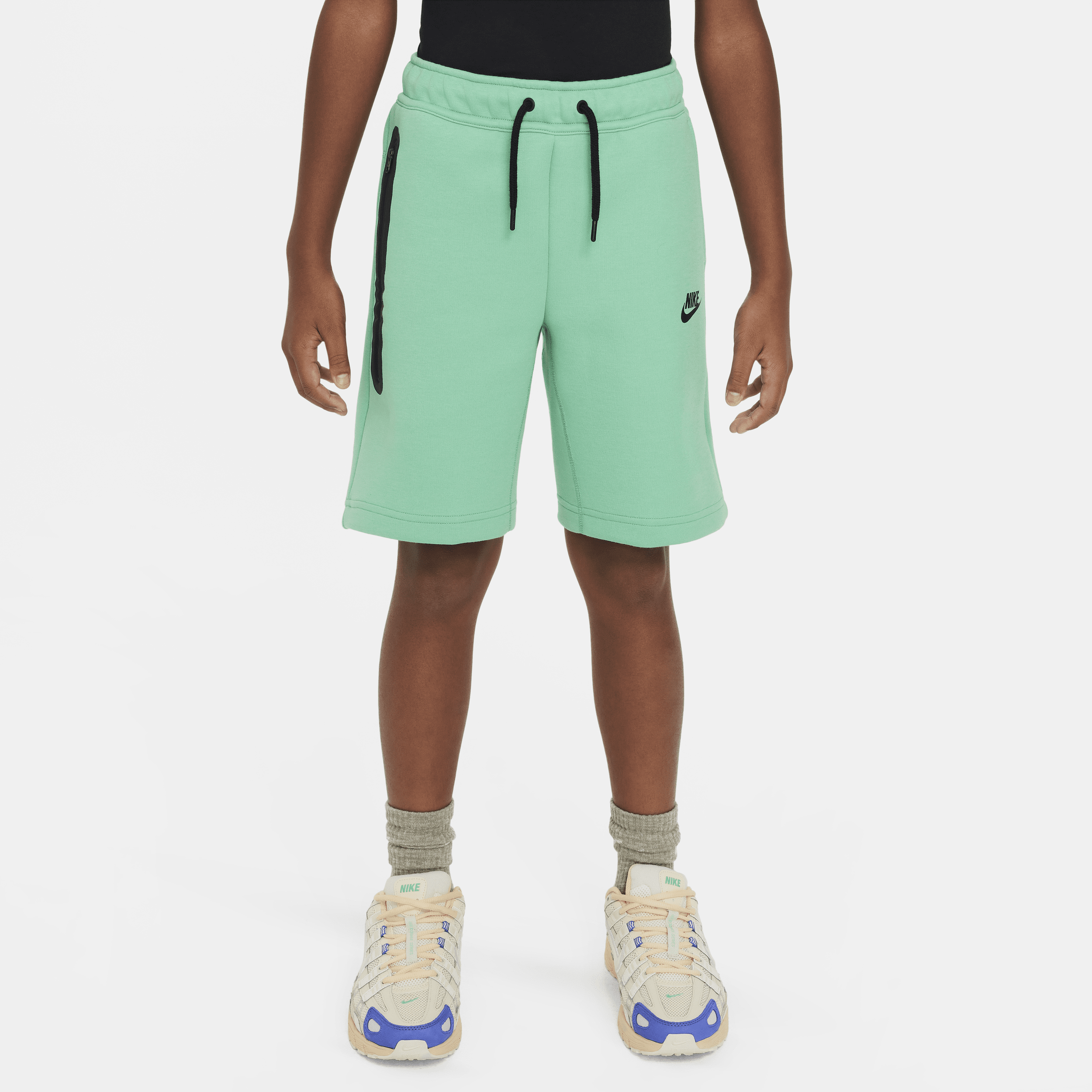 Nike Tech Fleece Big Kids' (boys') Shorts In Green