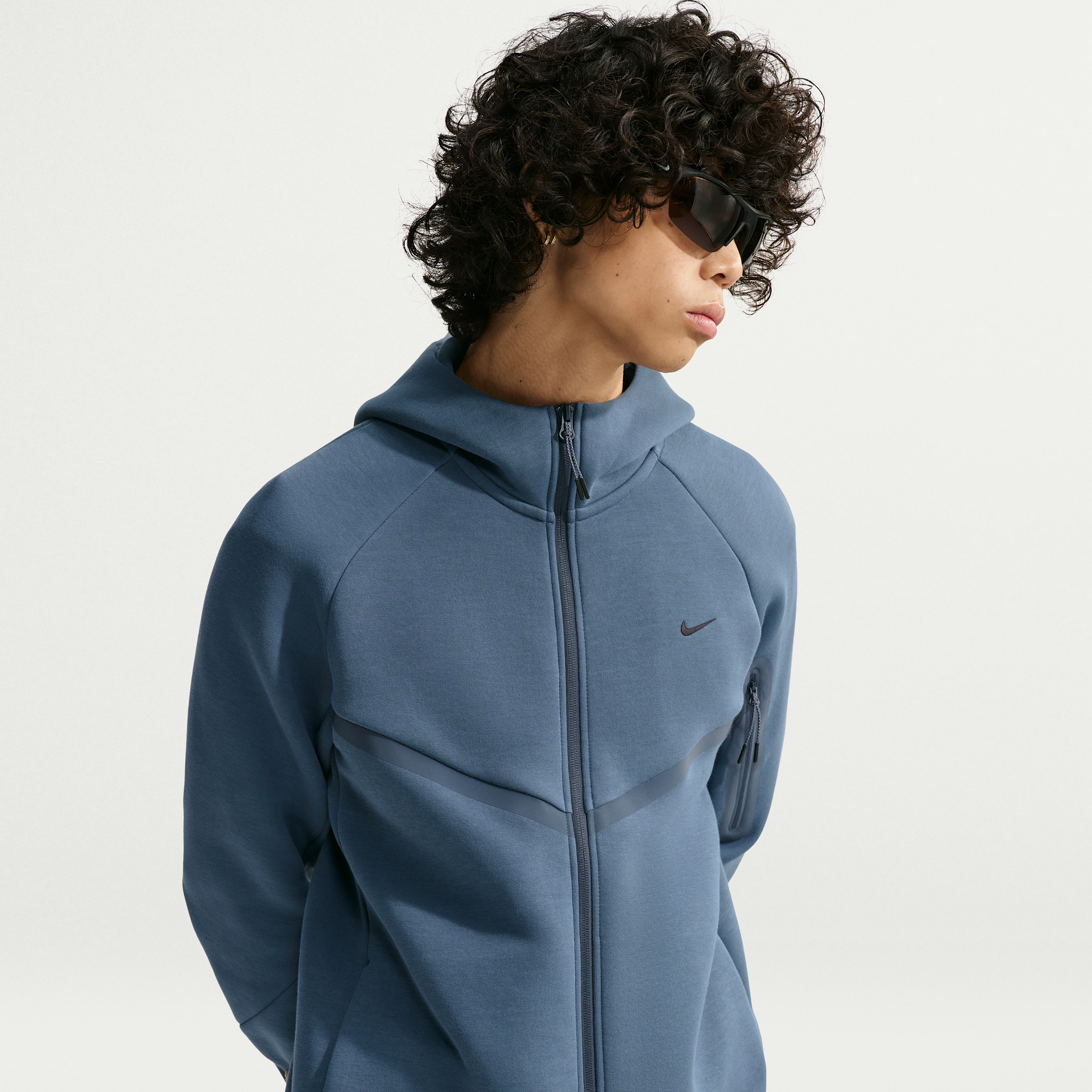 Nike Men's Tech Fleece Full-Zip Windrunner Jacket with Reflective Accents in Blue | IZ8071-438
