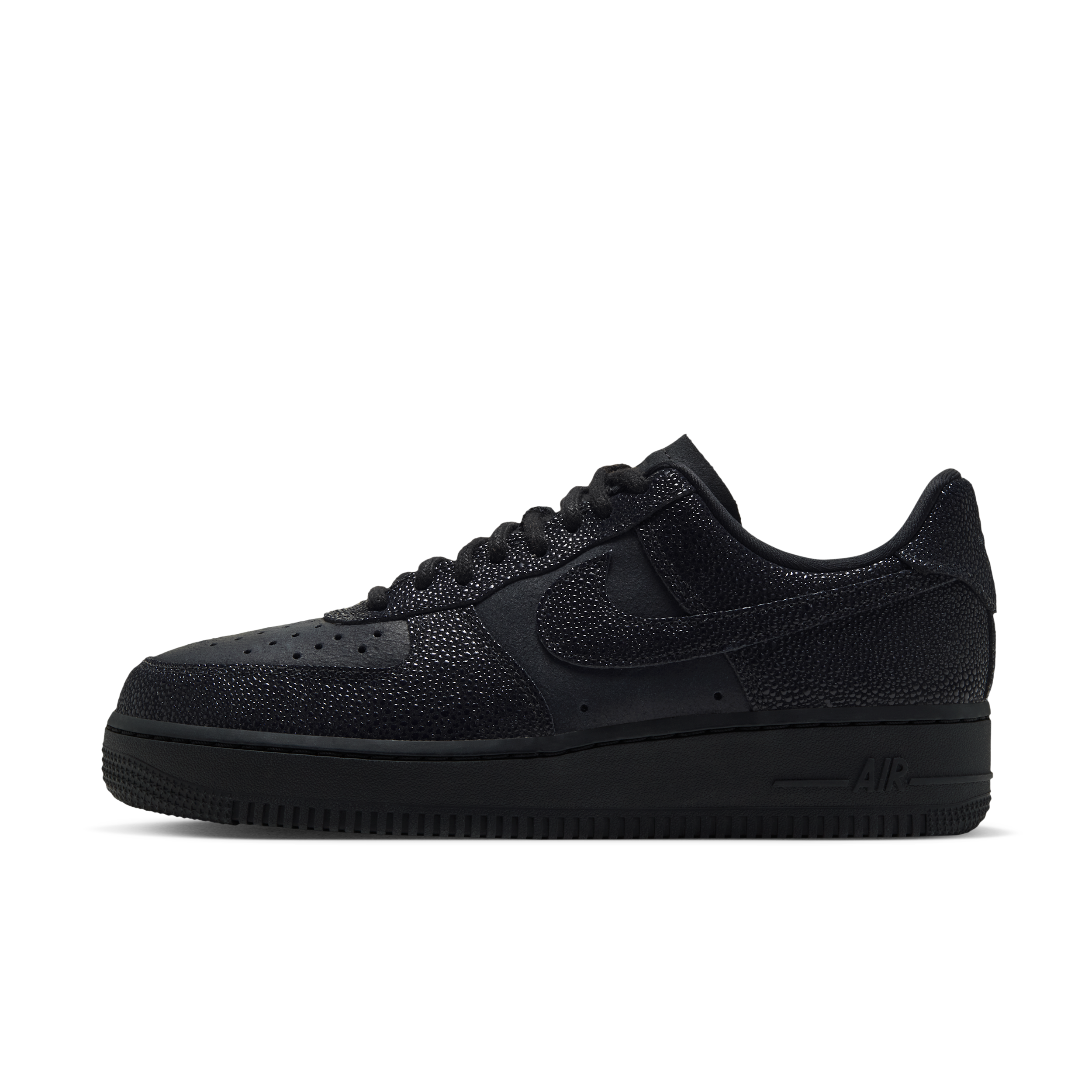 Nike Women's Air Force 1 '0 SE Shagreen Shoes in Black | IQ0135-001