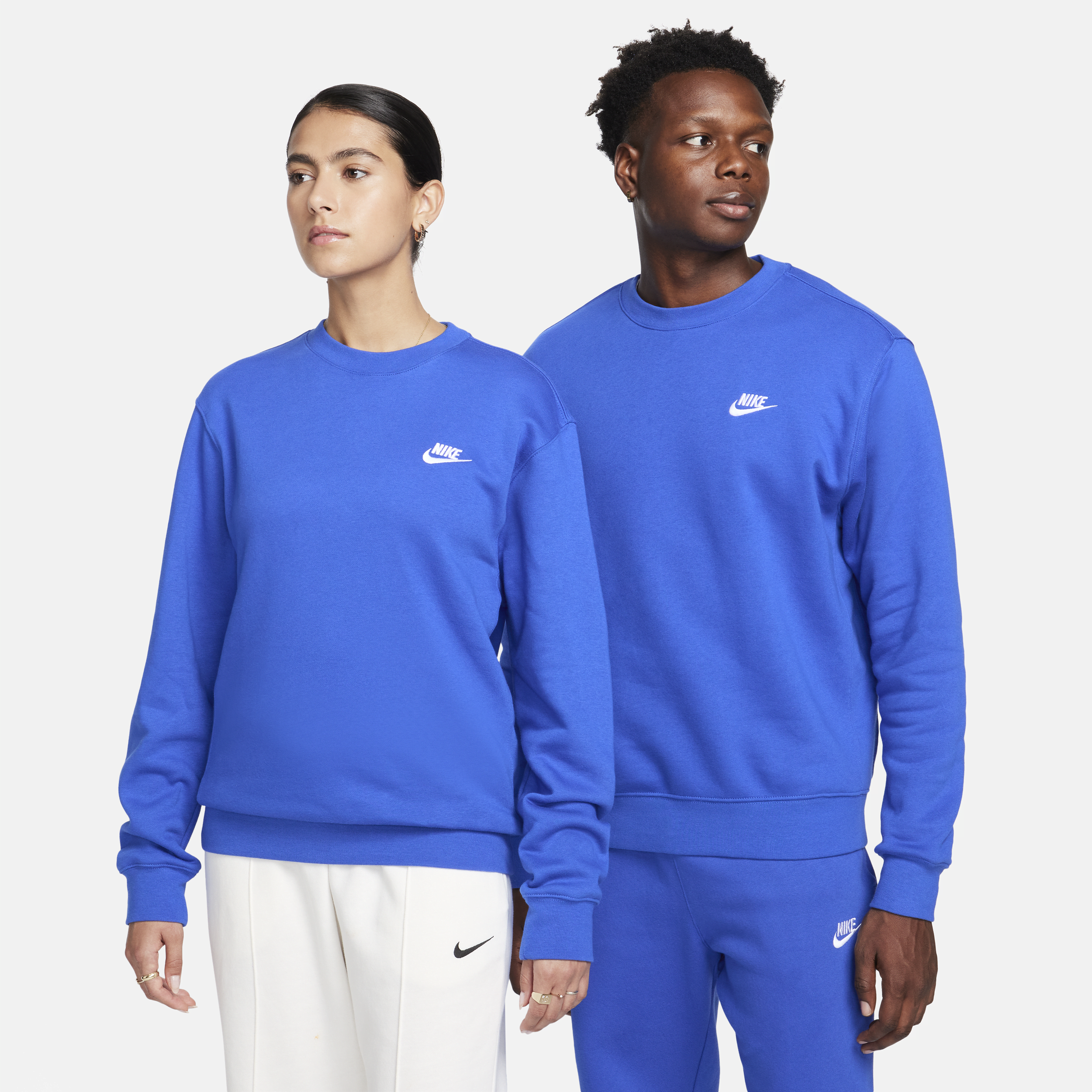 Nike men's sportswear club online crewneck sweatshirt psychic blue