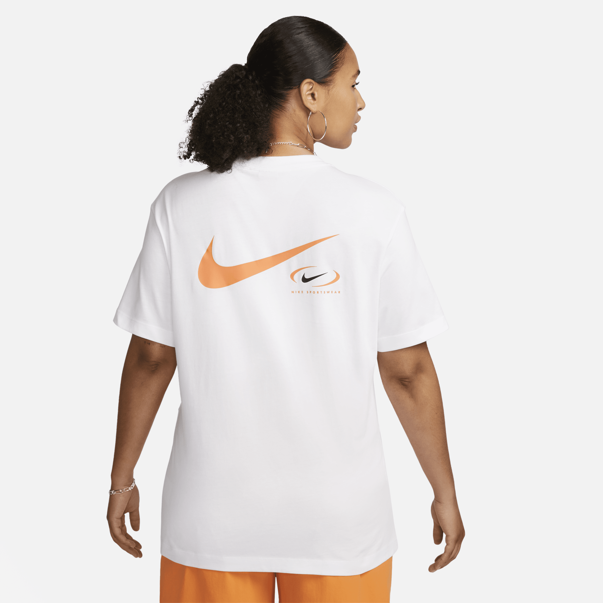 Nike Sportswear Swoosh Women's Graphic T-Shirt
