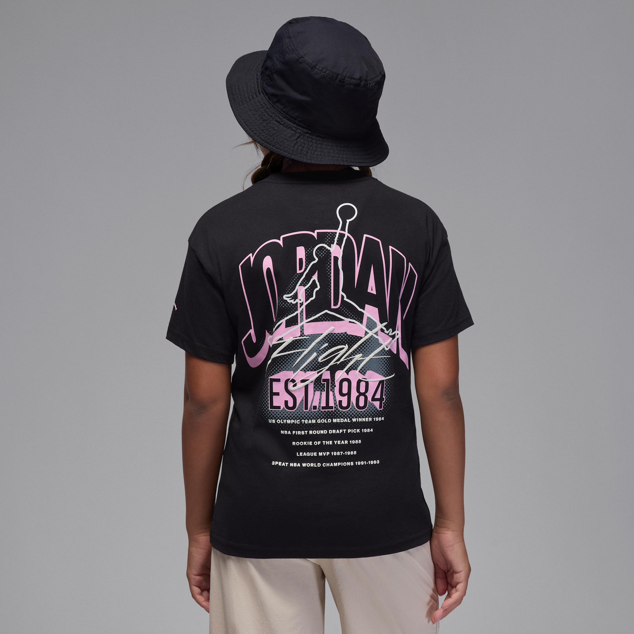 Thumbnail - Jordan lockeres T-Shirt mit Grafik (ältere Kinder) - Schwarz