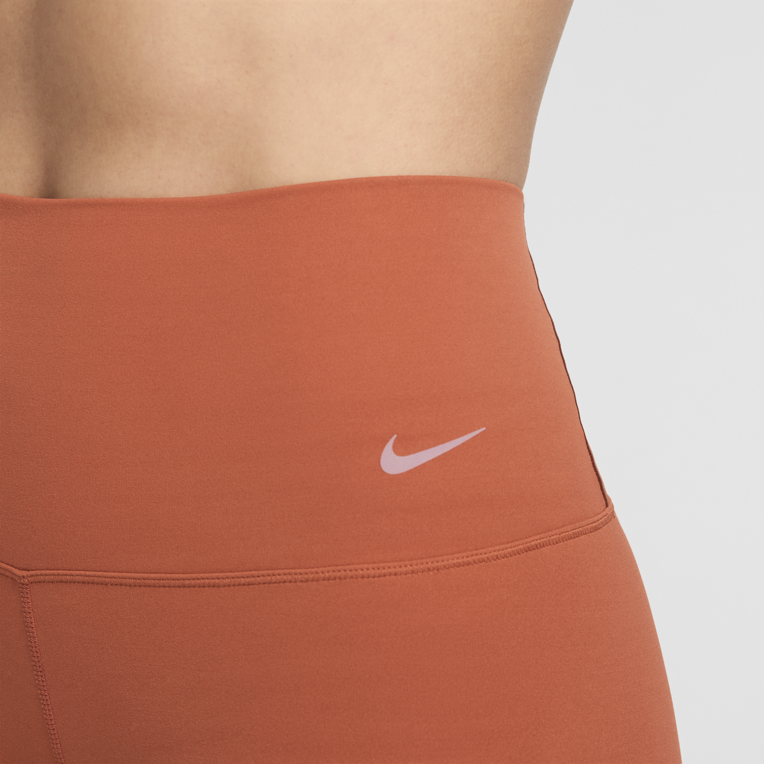 Nike Zenvy bikeshorts met iets ondersteunende hoge taille voor dames (13 cm) Oranje