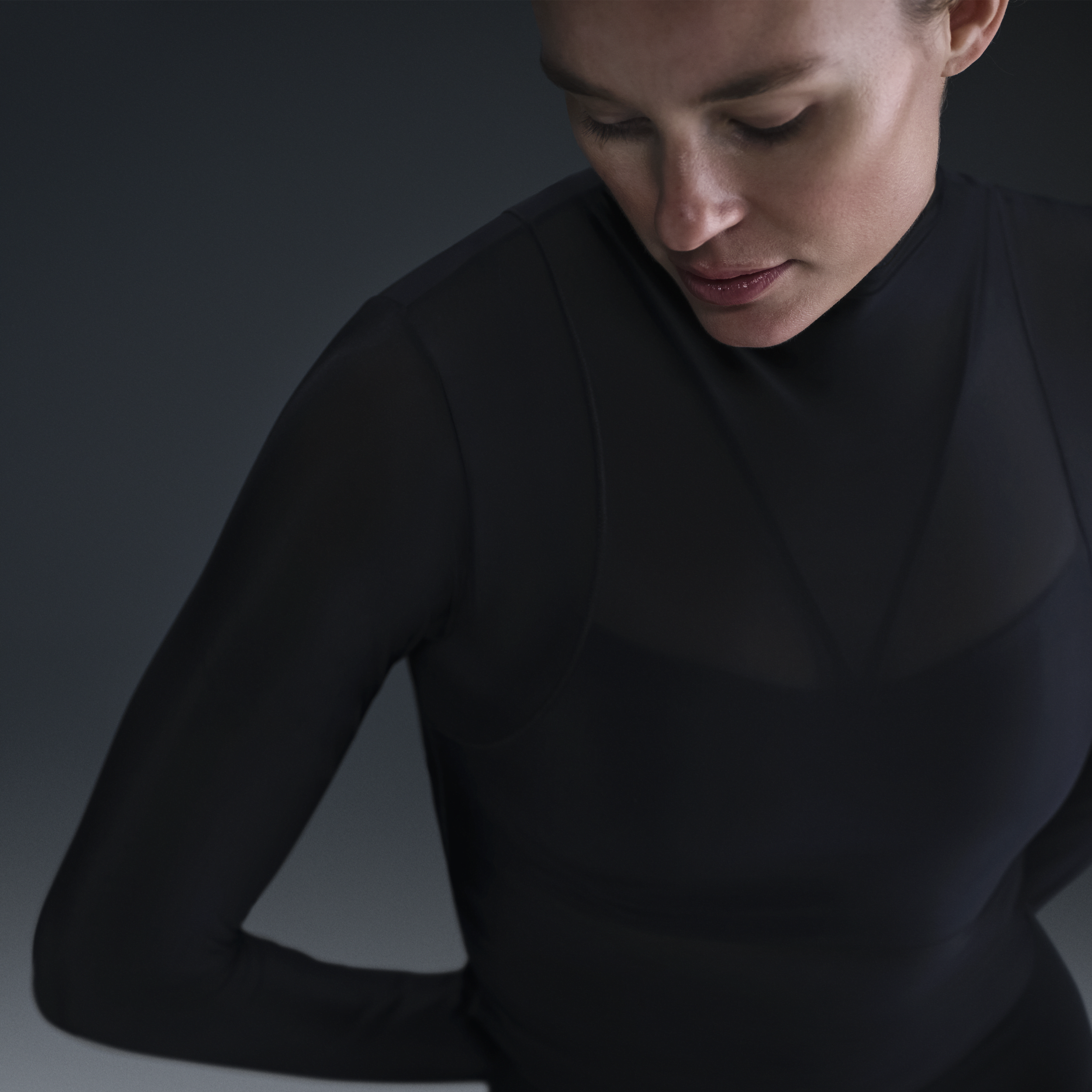 Haut à manches longues Dri-FIT Nike Zenvy Sheer pour femme - Noir