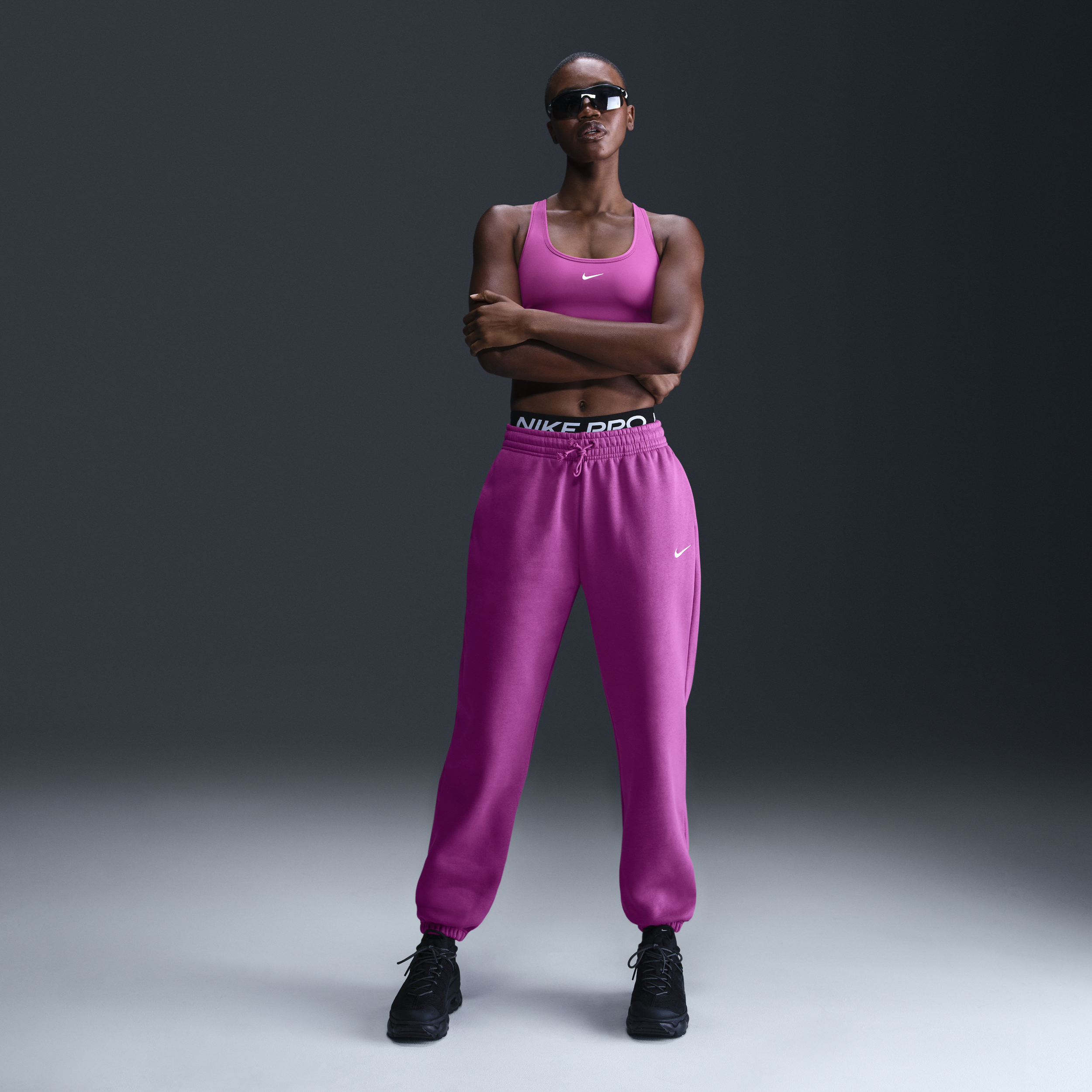 Pantalon de survêtement oversize à taille haute Nike Sportswear Phoenix Fleece pour Femme - Pourpre