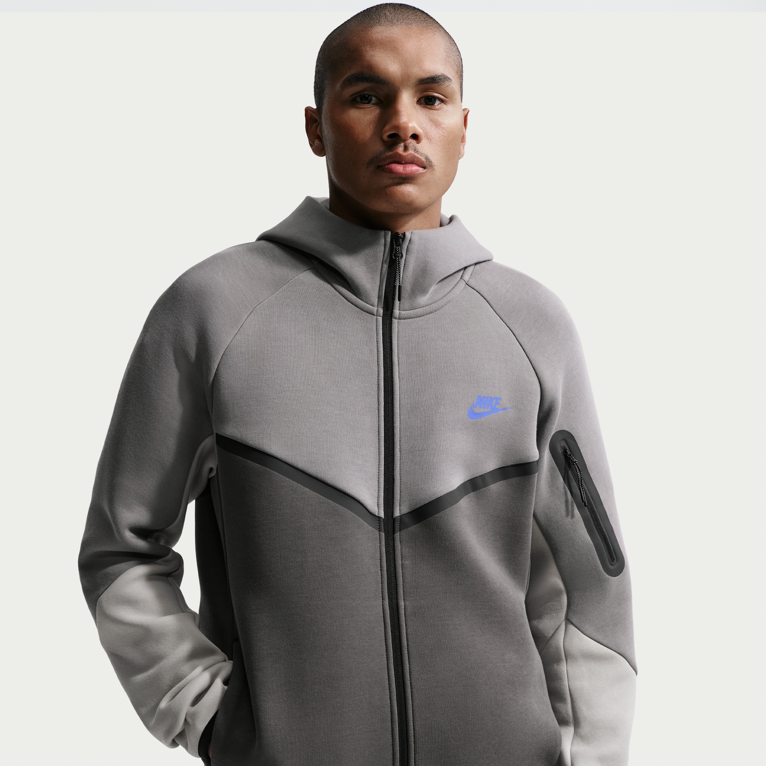 Thumbnail - Nike Tech Windrunner-Jacke aus Fleece mit durchgehendem Reißverschluss (Herren) - Schwarz