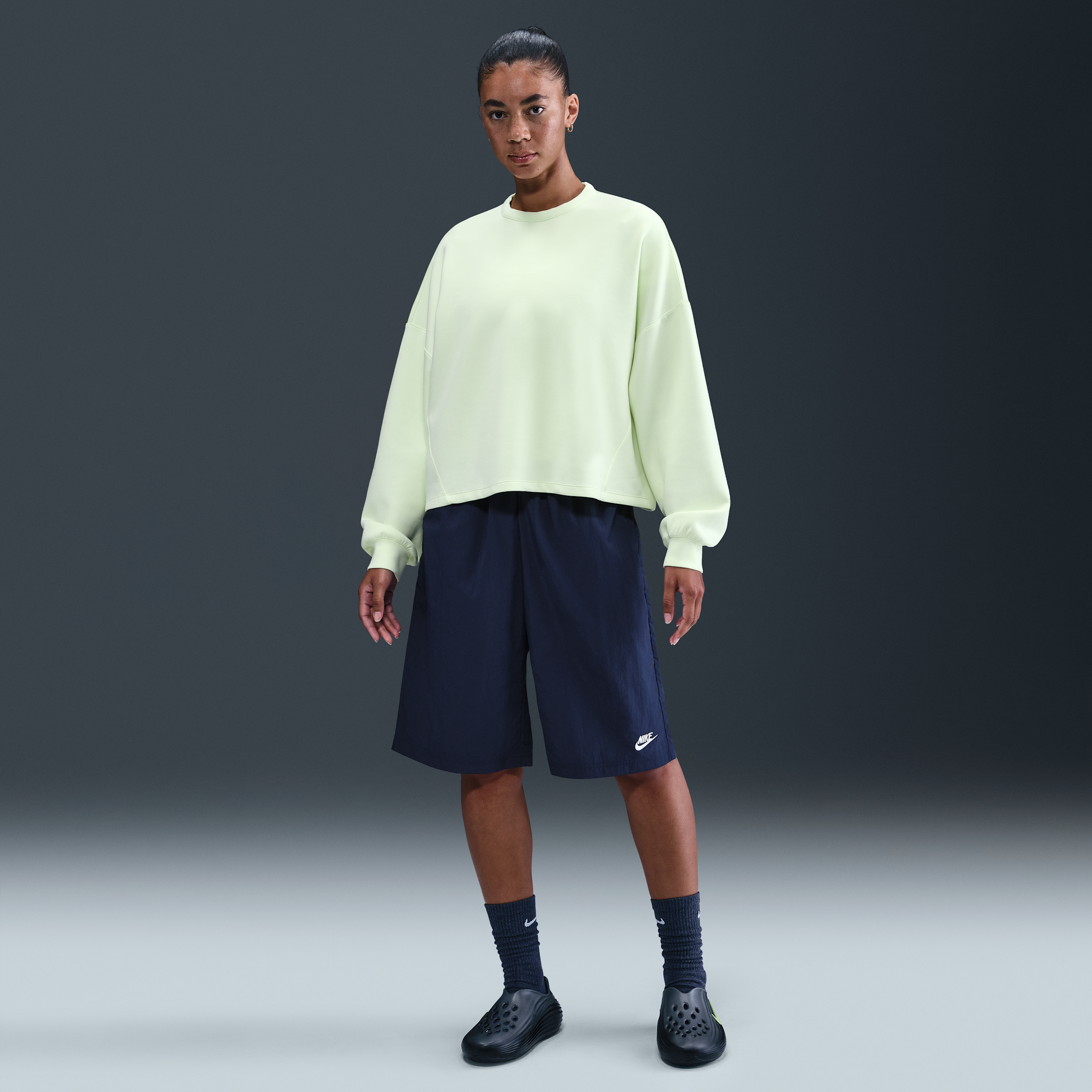 Thumbnail - Nike weite knielange Shorts mit mittelhohem Bund (Damen) - Blau