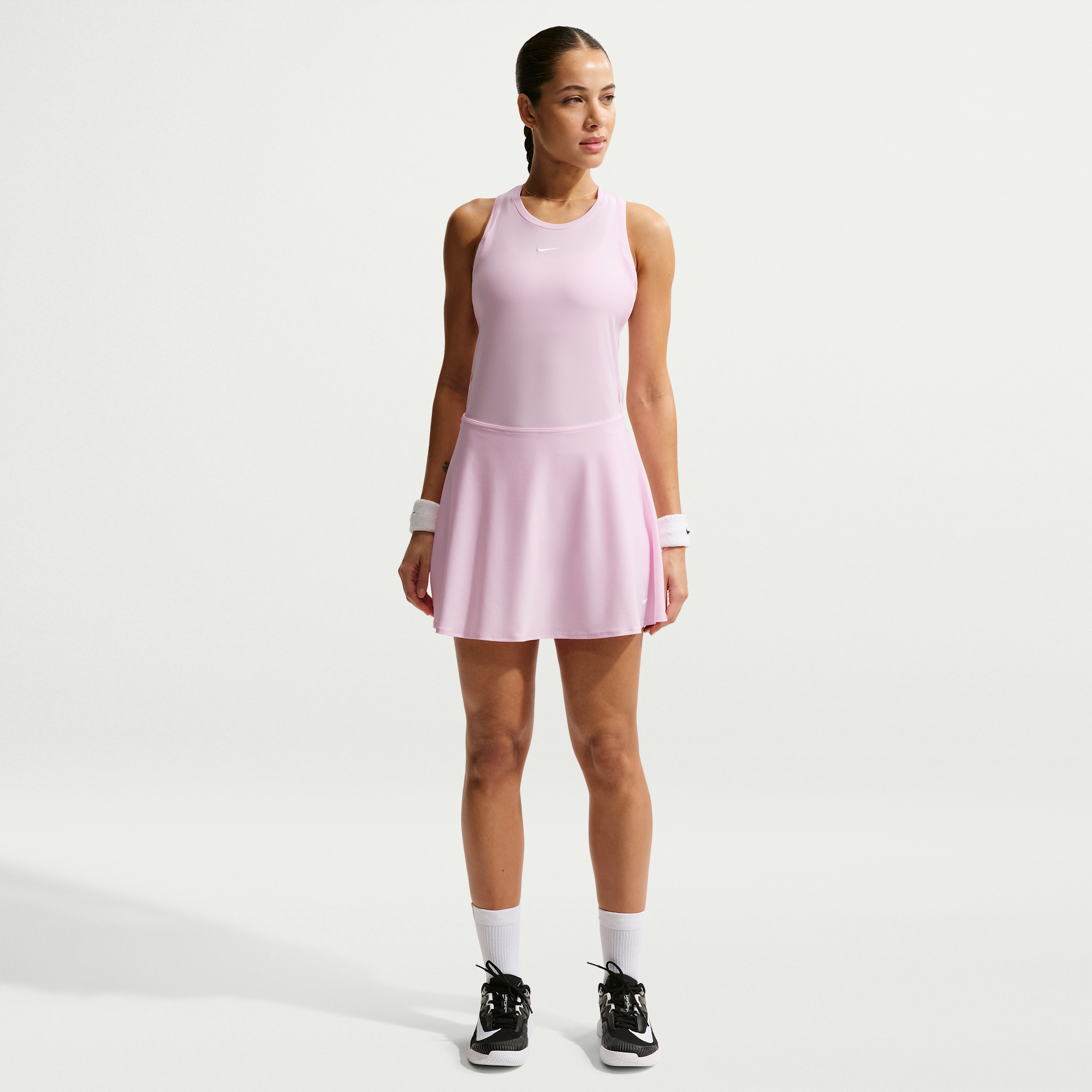 Thumbnail - Nike Victory Dri-FIT gerüschter Tennisrock (Damen) - Pink