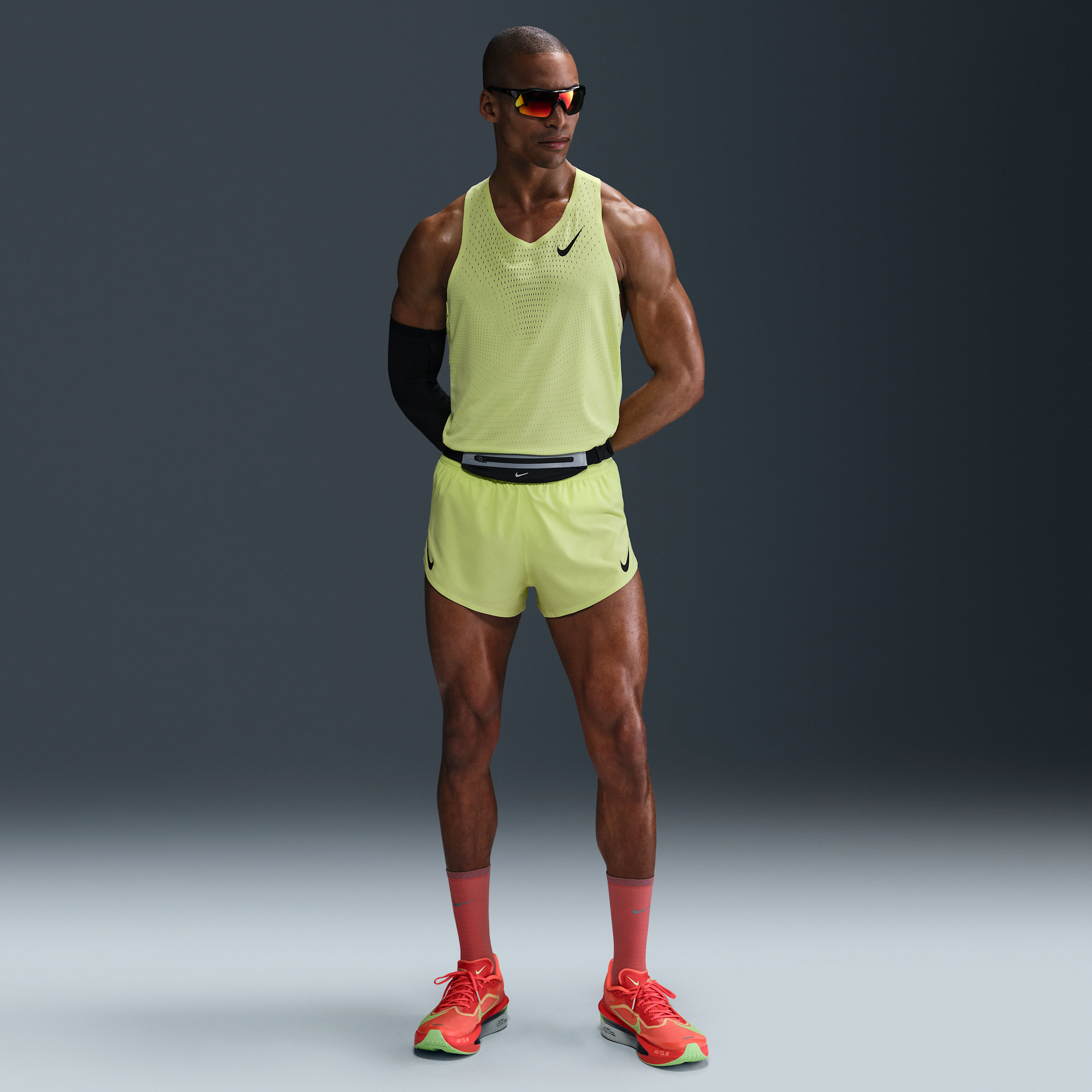 Nike AeroSwift Dri-FIT ADV hardloopshorts met binnenbroek voor heren (5 cm) - Geel