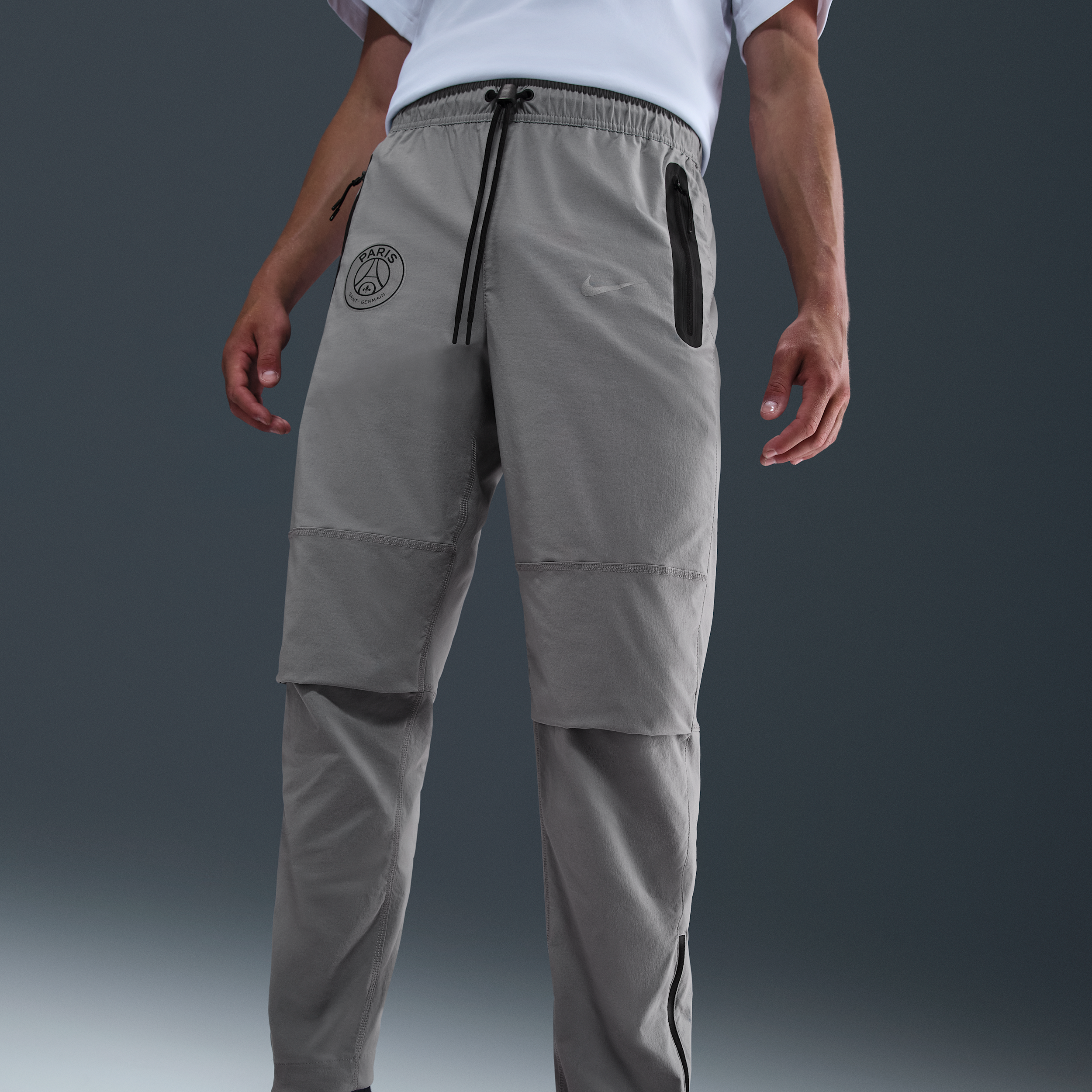 Thumbnail - Paris Saint-Germain FC Tech Nike Fußballhose aus Webmaterial (Herren) - Grau
