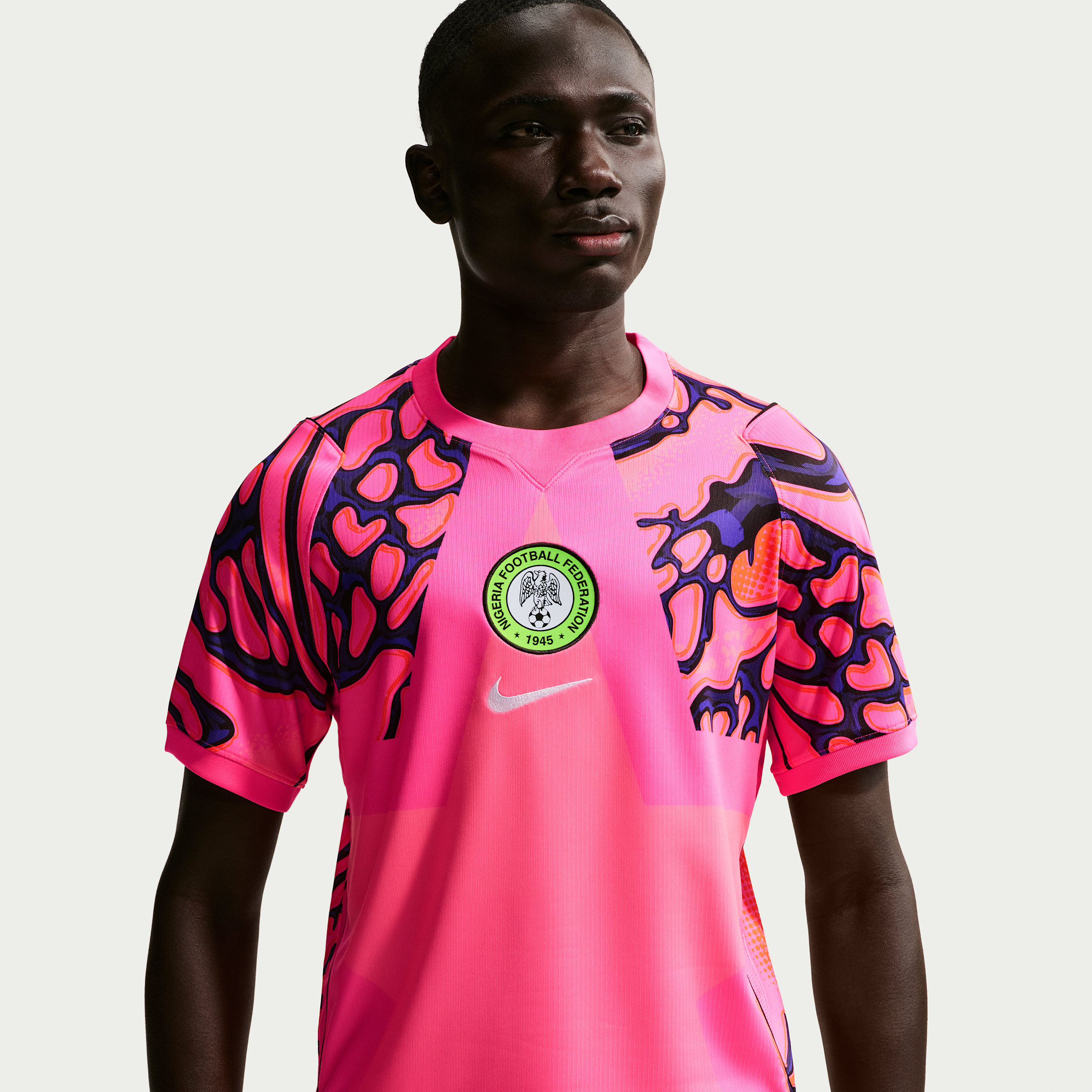 Nigeria 2026 Stadium Goalkeeper Nike Dri-FIT Replica-fodboldtrøje med korte ærmer til mænd - Pink