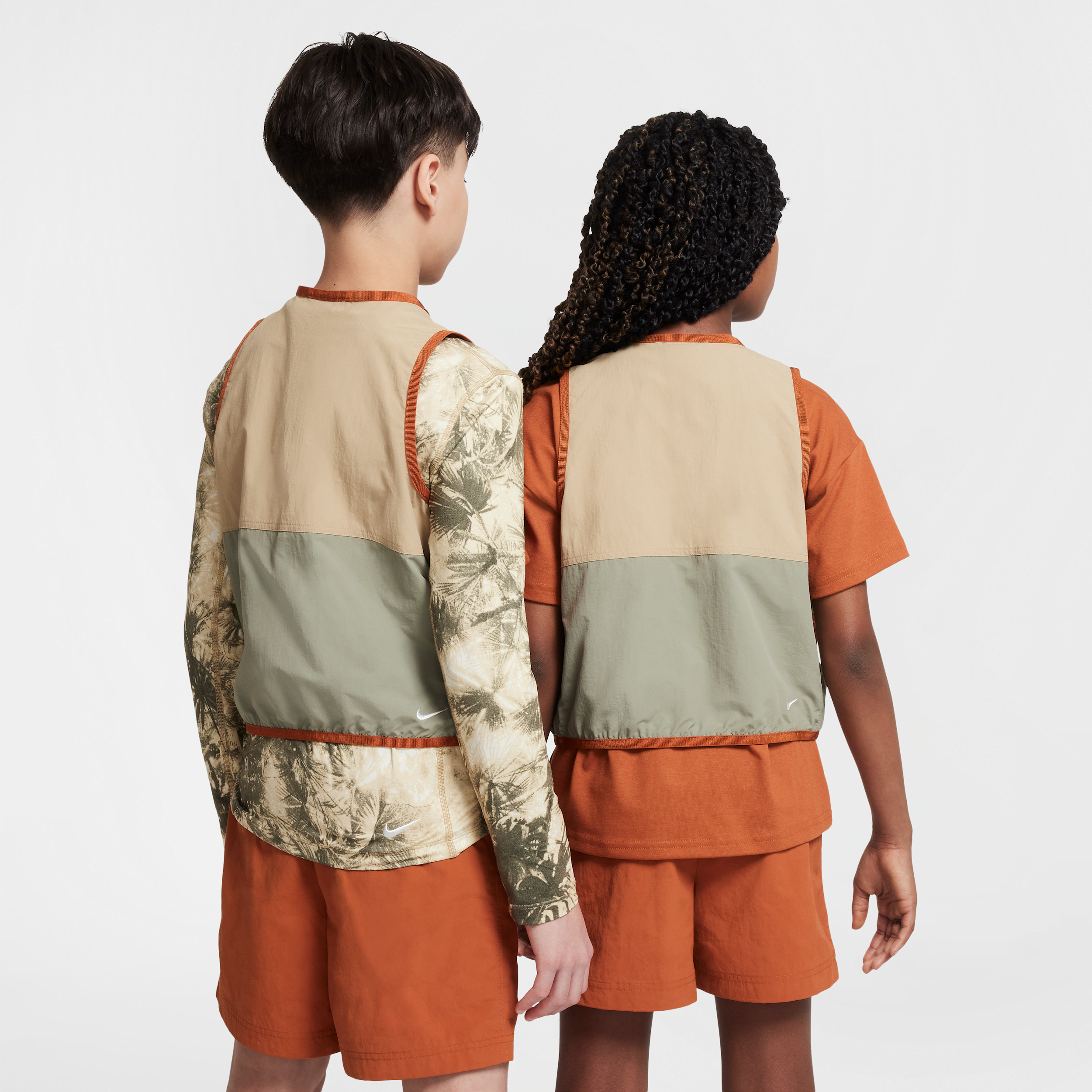 Thumbnail - Nike ACG Utility-Weste für ältere Kinder - Braun