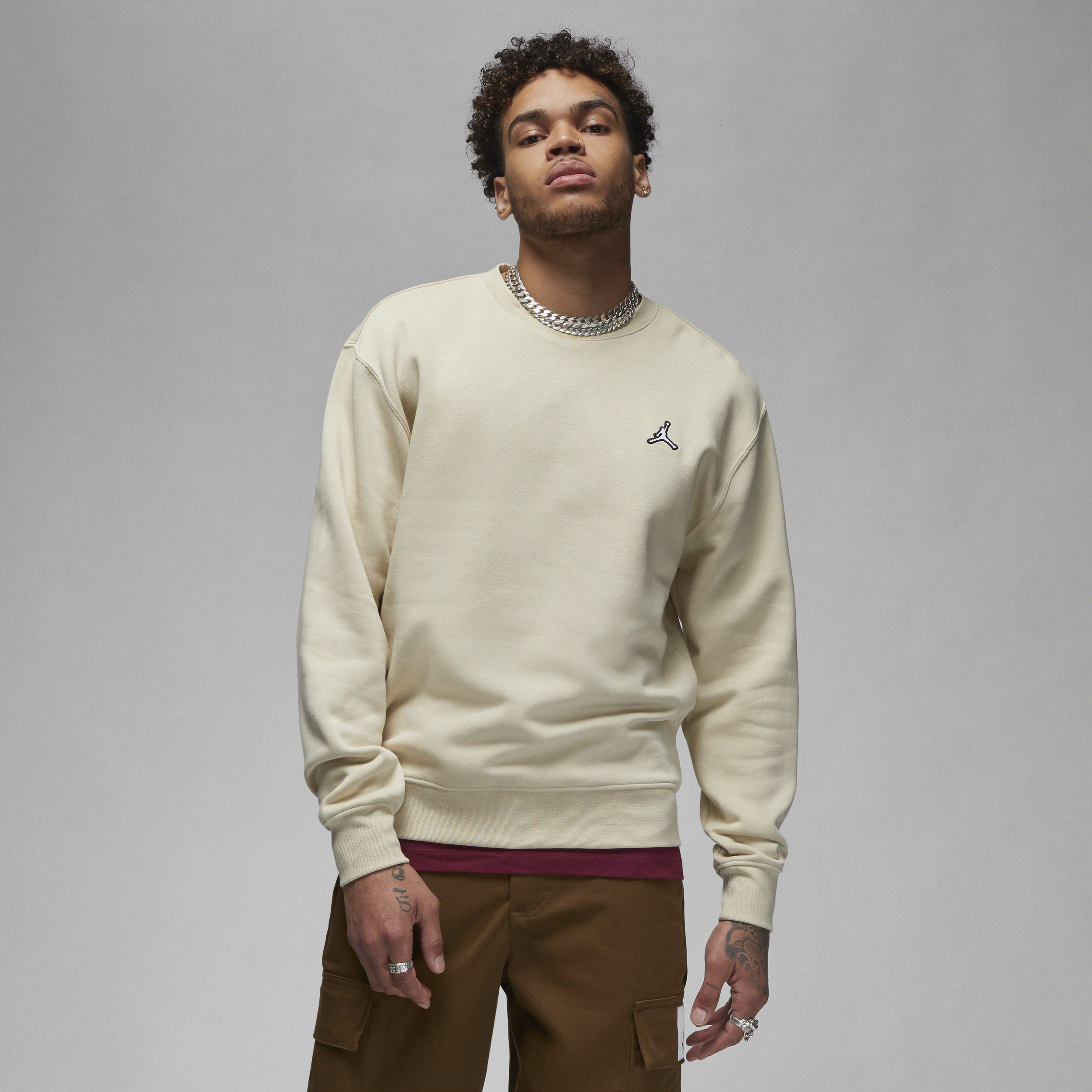 Men's Jordan Essentials Fleece Crew - Beige | DQ7520-206 | FOOTY.COM