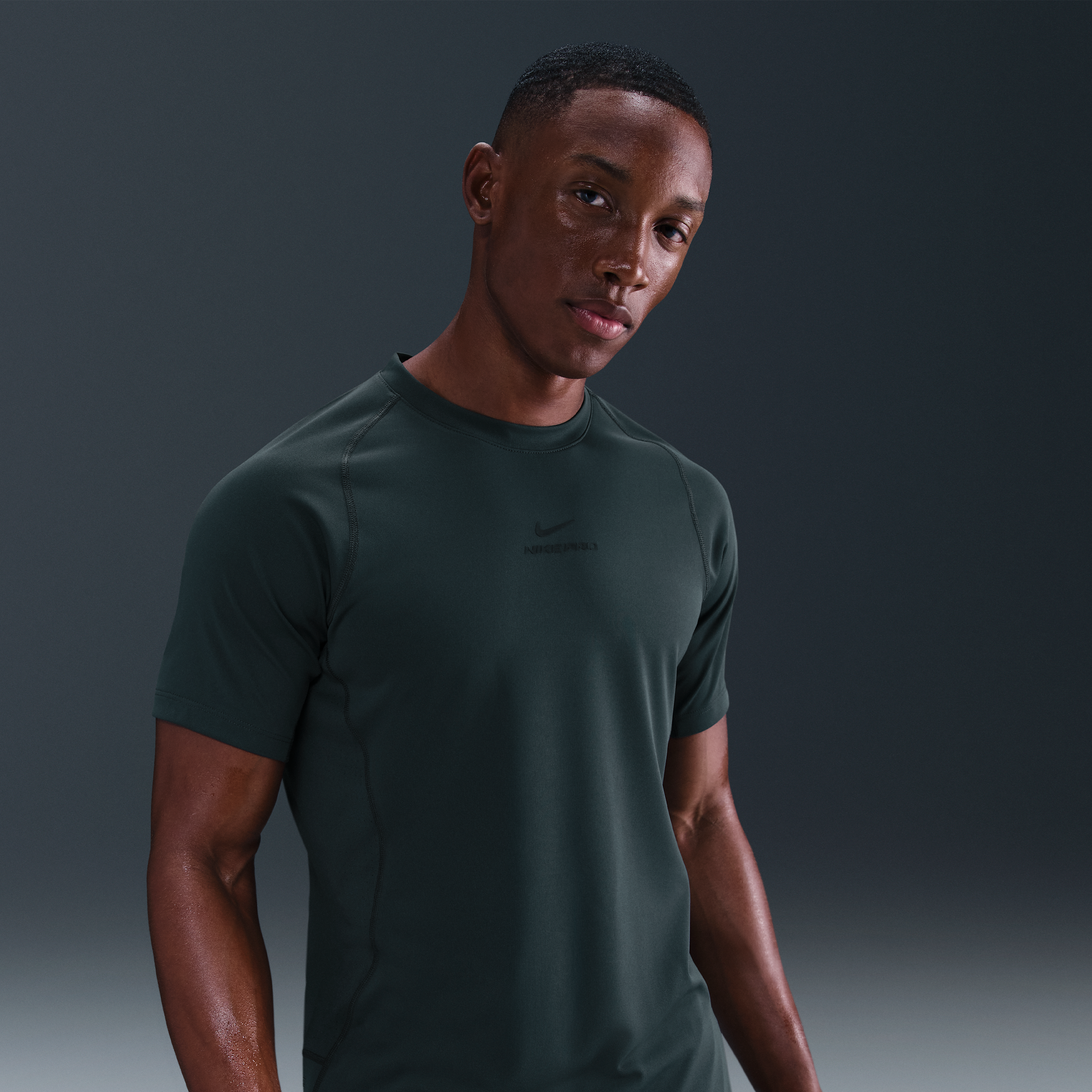 Thumbnail - Nike Pro Training Dri-FIT Kurzarmshirt (Herren) - Grün