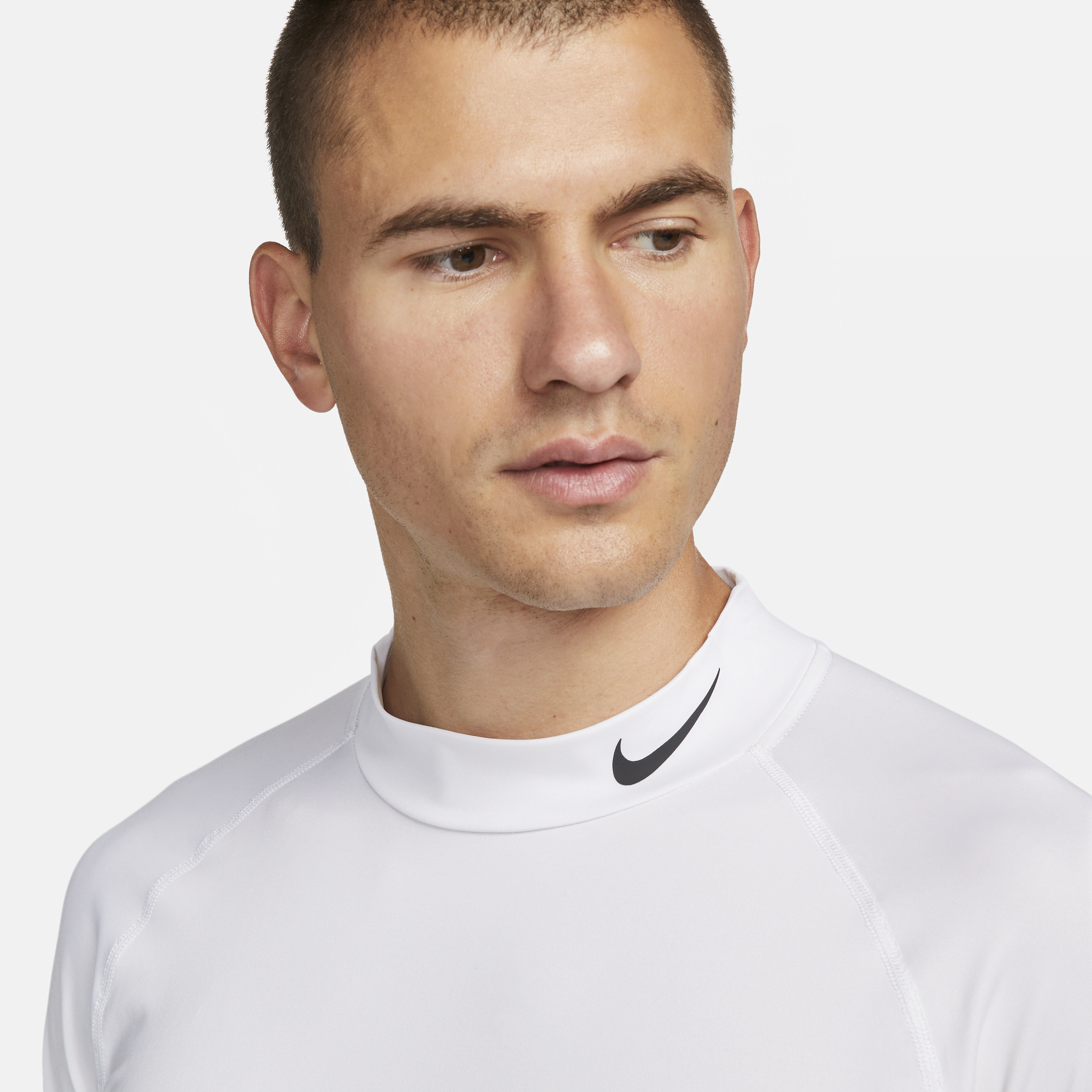 Haut de fitness à manches longues et col montant Dri-FIT Nike Pro pour homme - Blanc