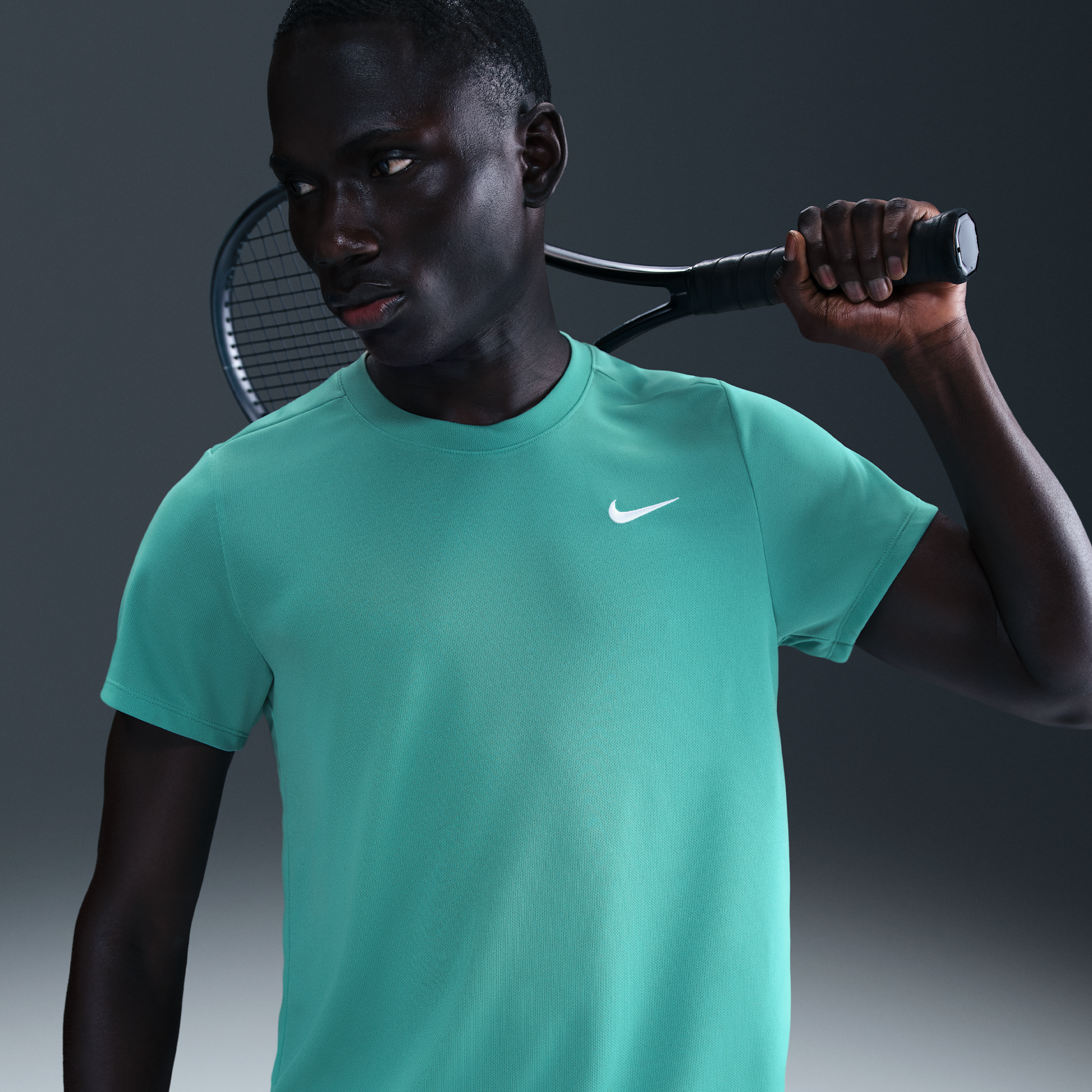 NikeCourt Victory Men's Dri-FIT Tennis Top - Green