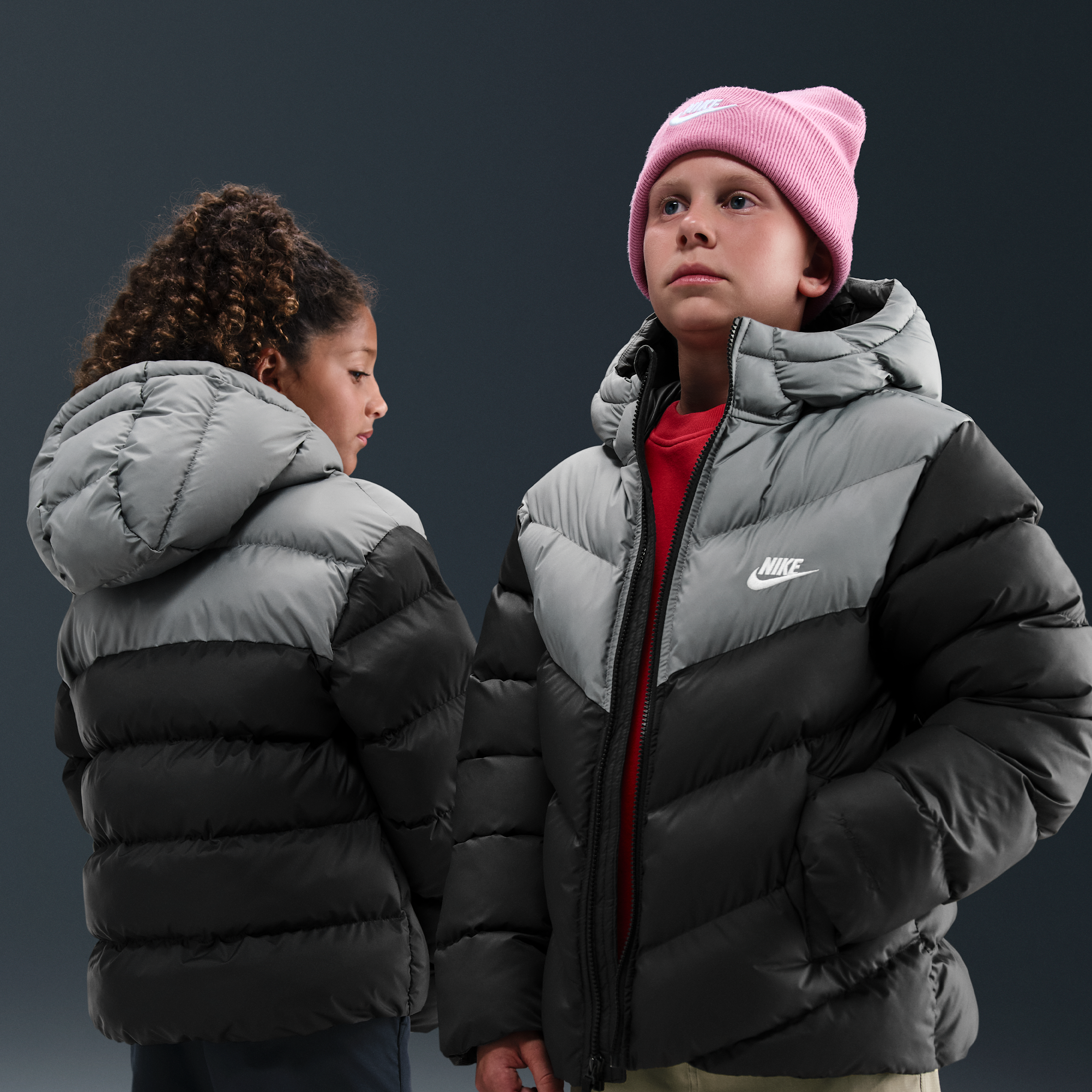 Nike All Day Play Older Kids Therma-FIT Loose-Fit Puffer Jacket - Black - Polyester