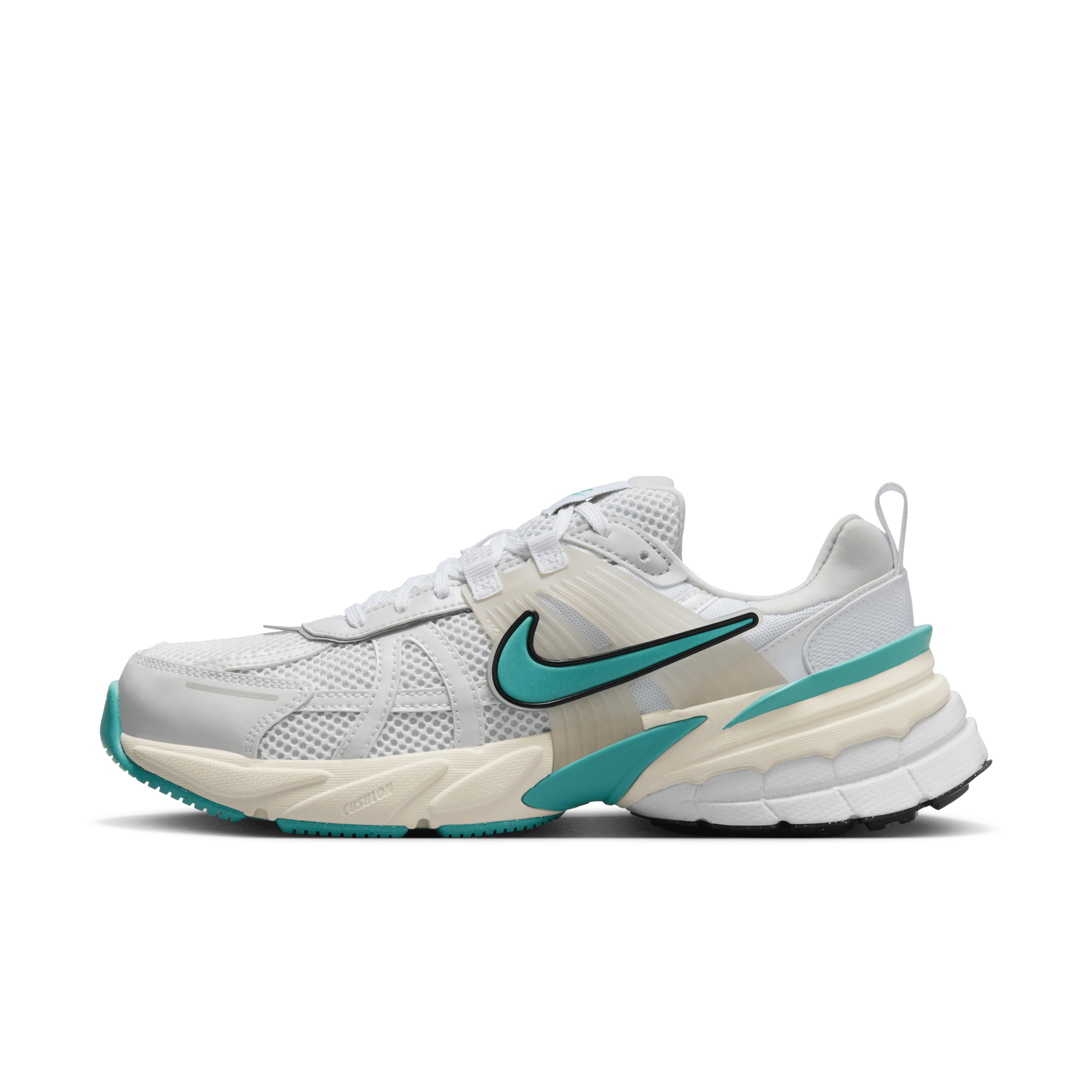 chaussure-nike-v2k-run-blanc-44-fd0736-105