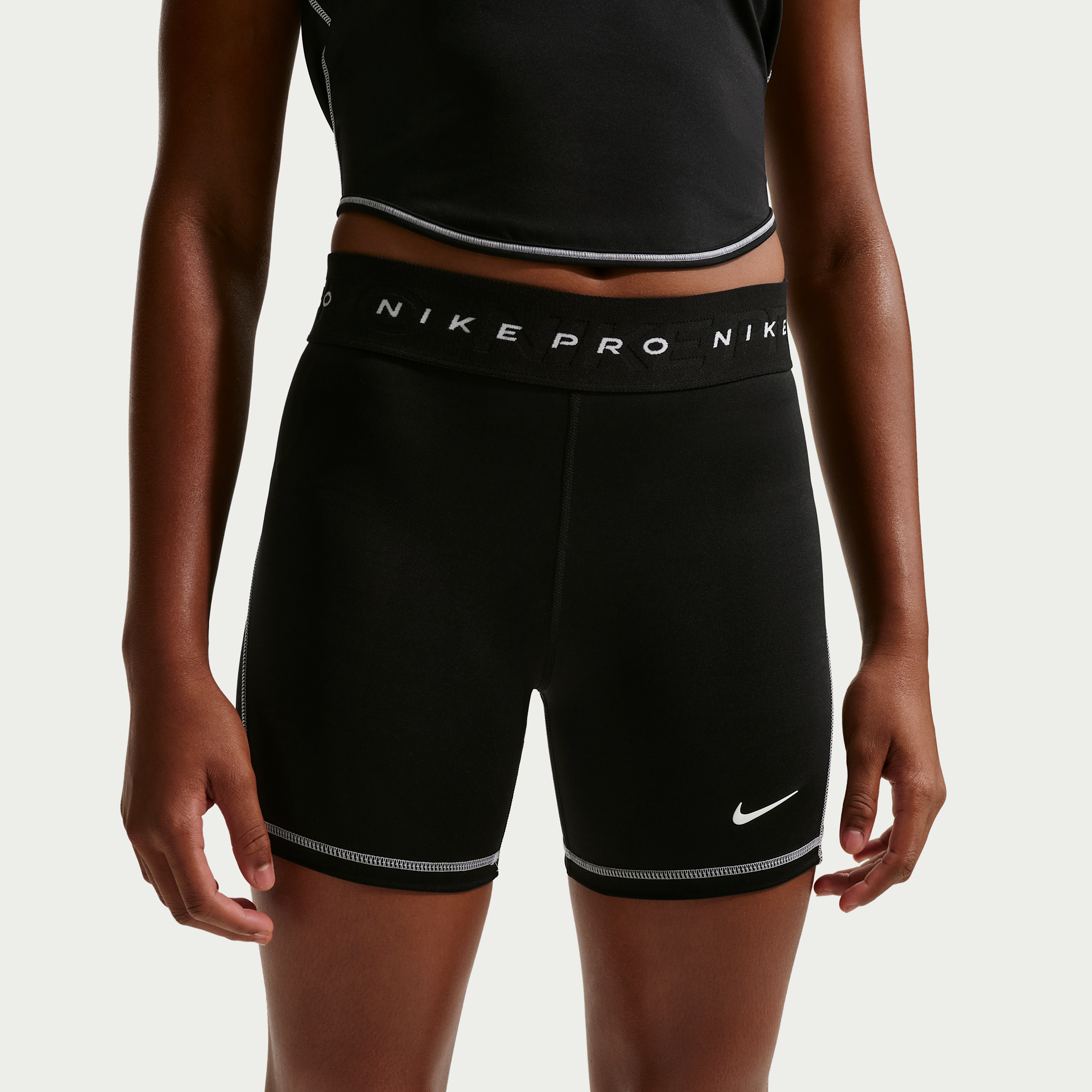 Thumbnail - Nike Pro Dri-Fit Shorts (ältere Kinder, ca. 7,5 cm) - Schwarz