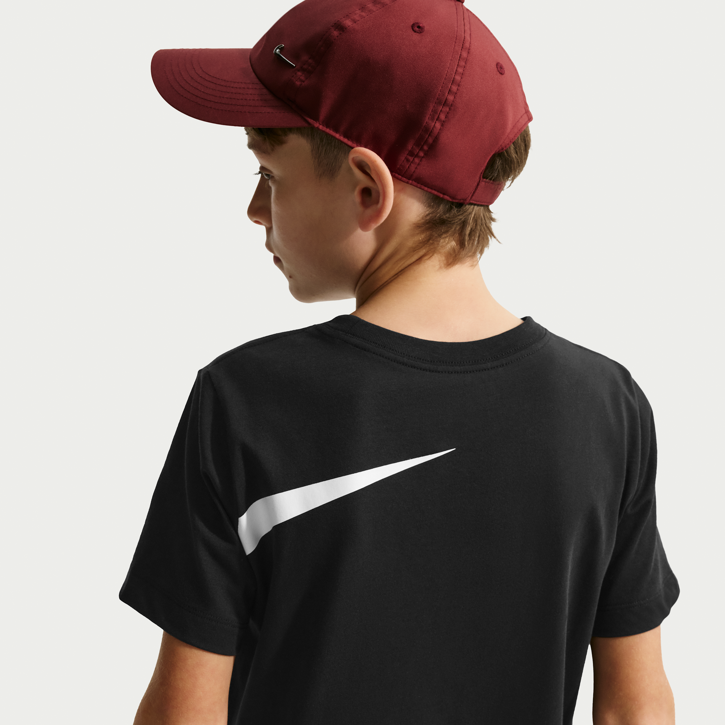 Thumbnail - Nike Club T-Shirt (ältere Kinder) - Schwarz