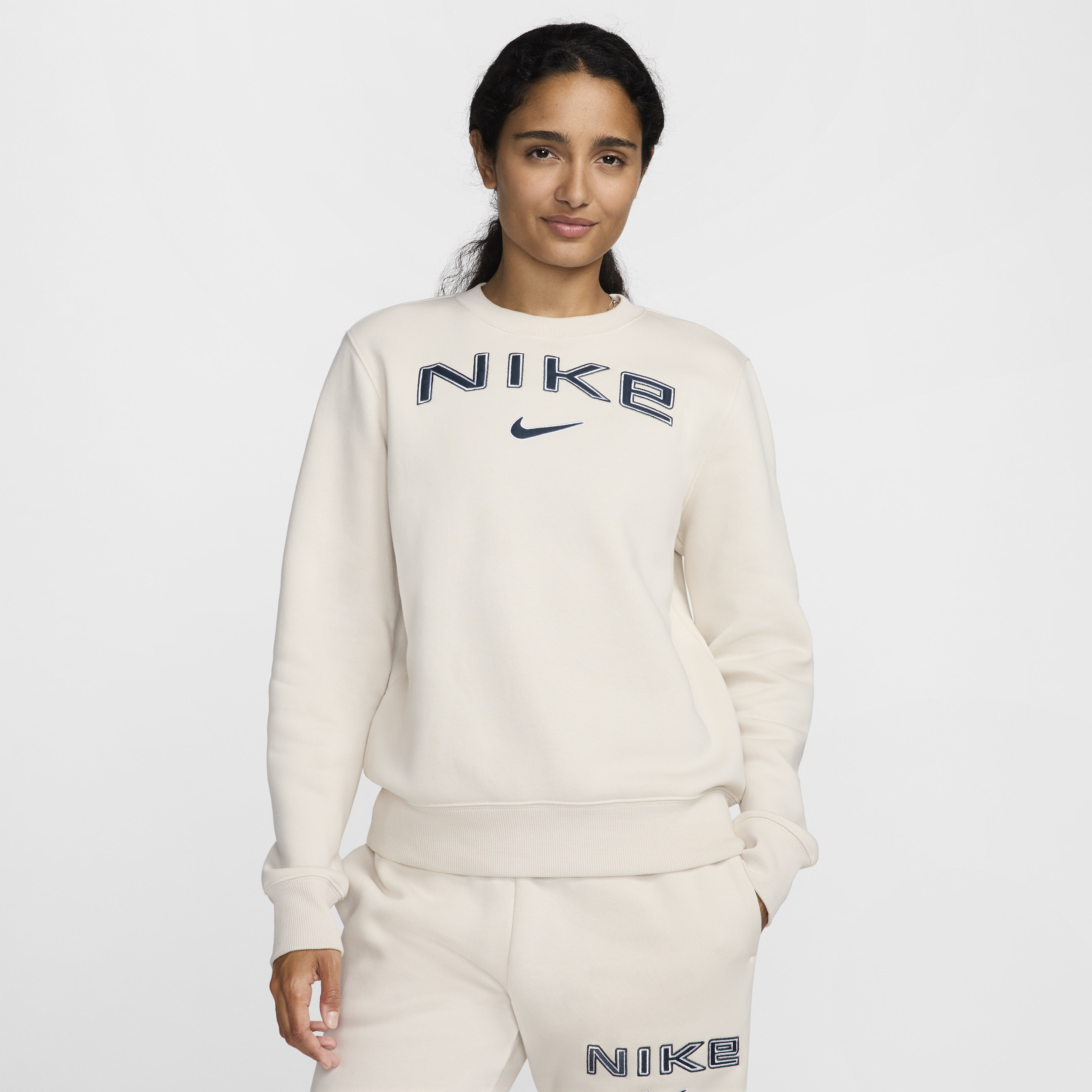 Thumbnail - Nike Phoenix Fleece Sweatshirt mit Logo (Damen) - Braun