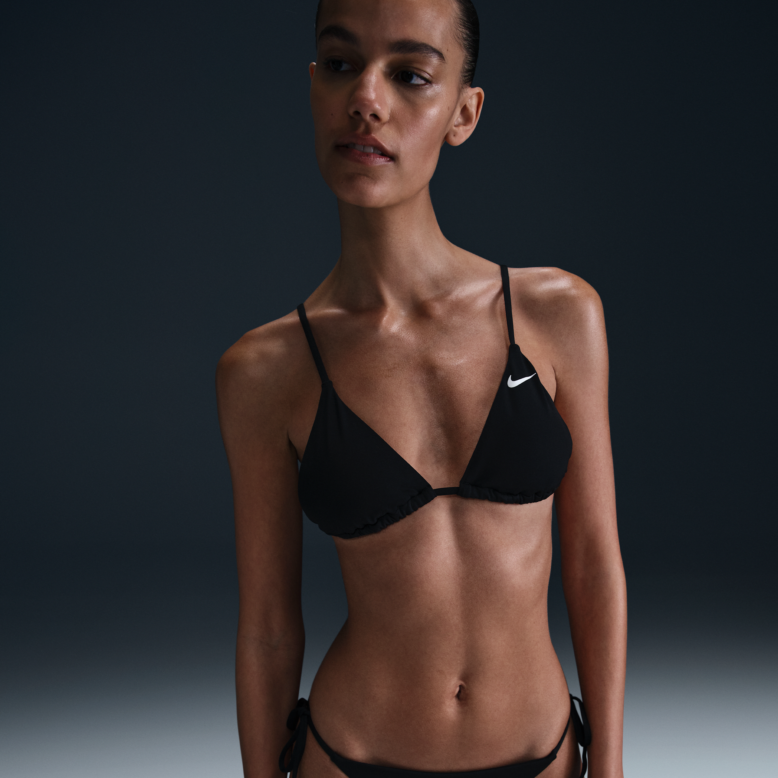 Thumbnail - Nike Swim Essential Triangel-Bikinioberteil (Damen) - Schwarz