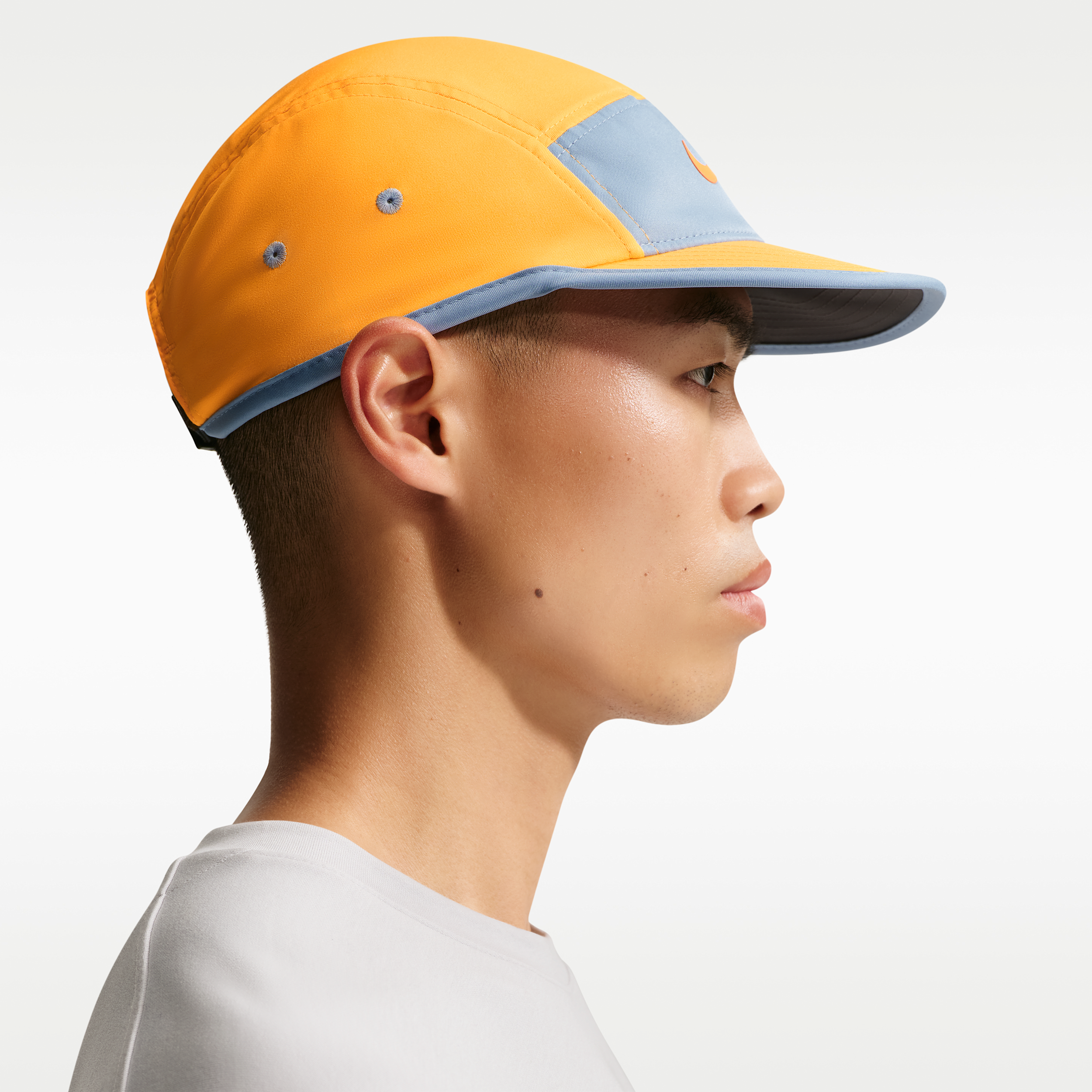 Thumbnail - Nike Fly Dri-FIT unstrukturierte Swoosh-Cap - Gelb