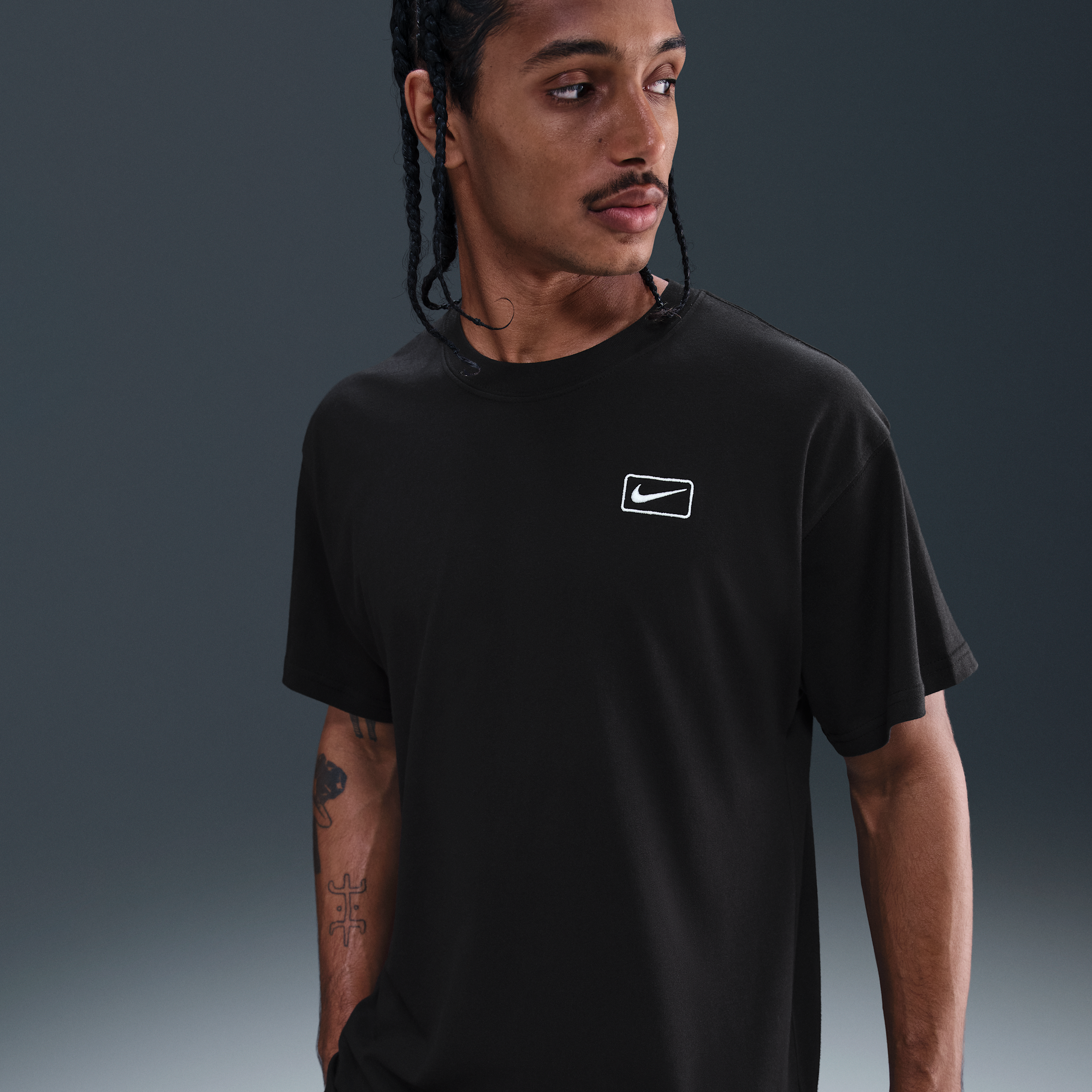 Nike Mens T-Shirt - Black - Cotton
