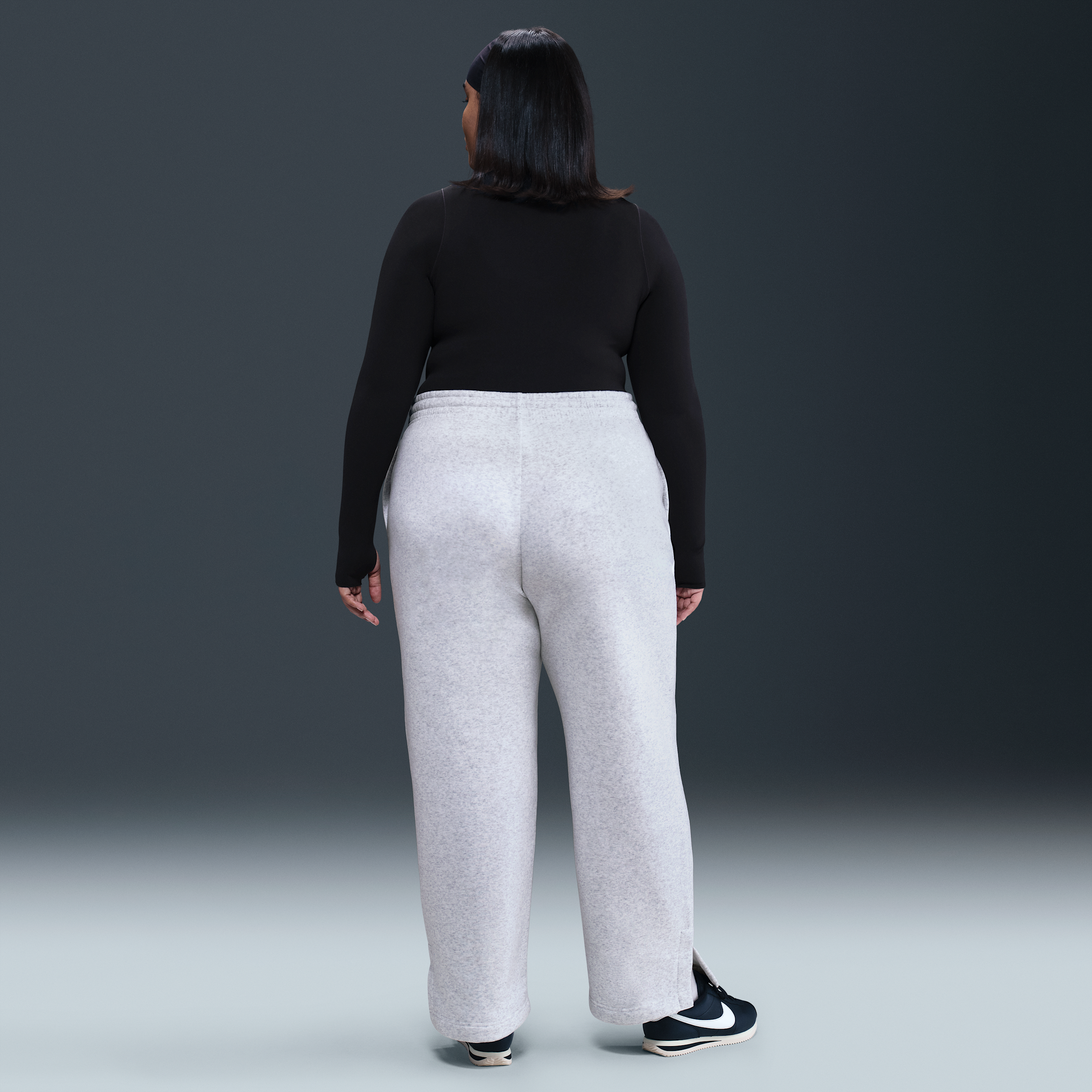 Nike Sportswear Phoenix Fleece damesbroek met hoge taille (Plus Size) Bruin