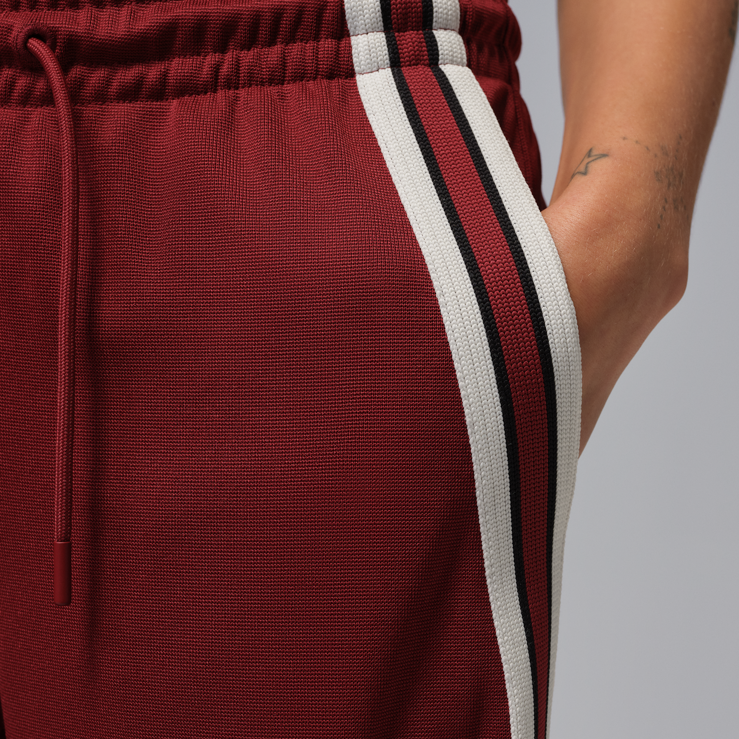 Thumbnail - Jordan Brooklyn Trainingshose (Damen) - Rot