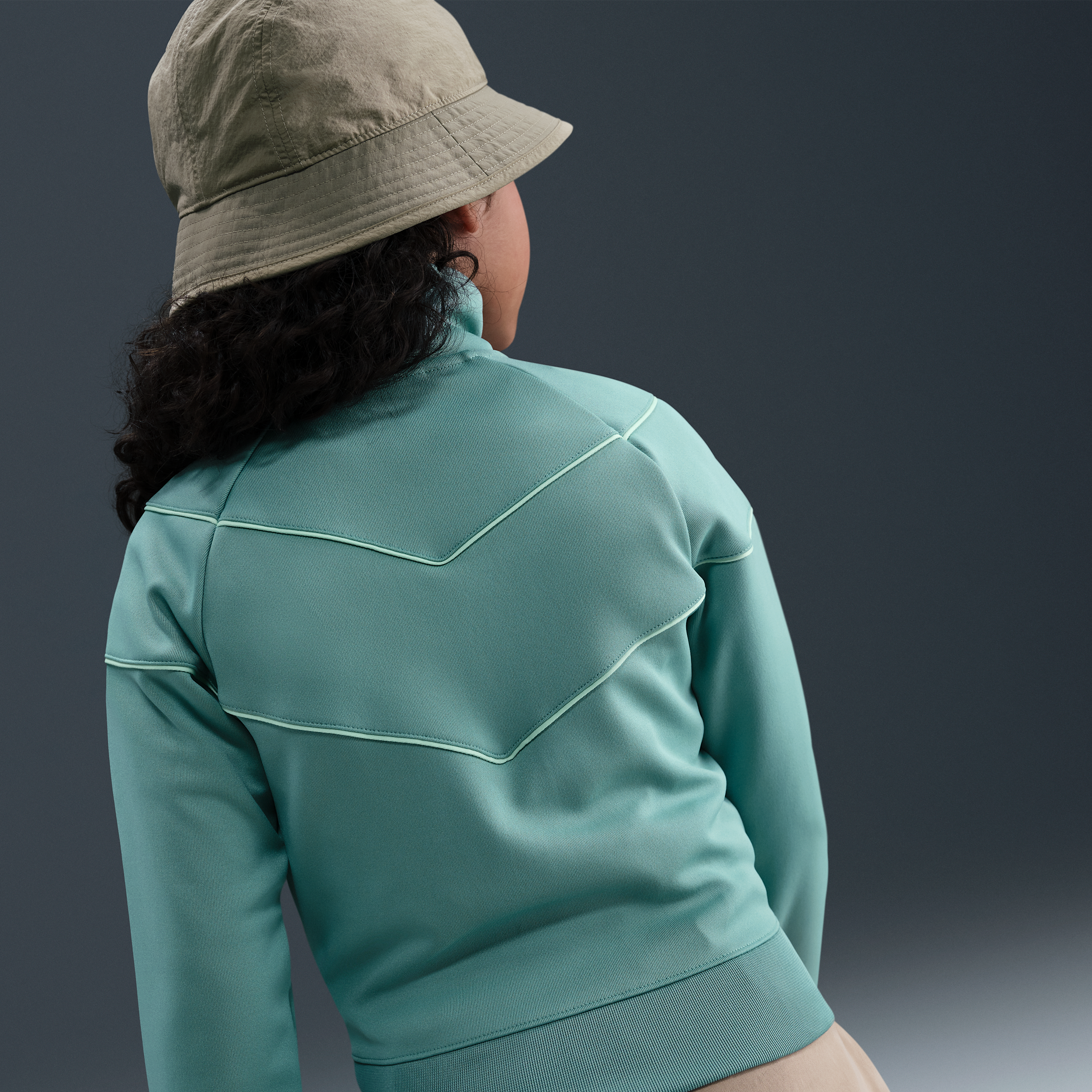 Thumbnail - Nike Sportswear Trainingsjacke aus Strickmaterial (ältere Kinder, Mädchen) - Grün