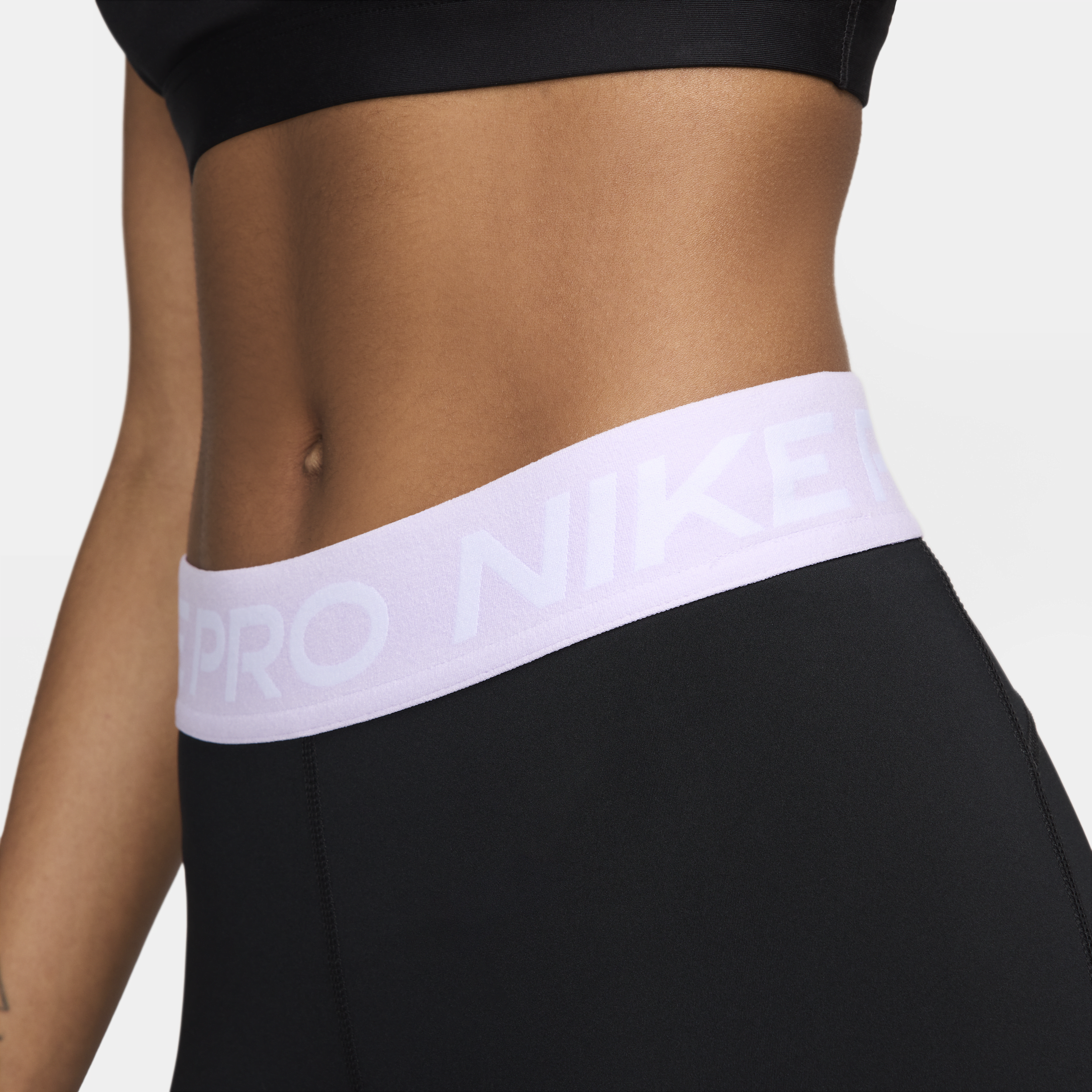 Nike Pro Legging met halfhoge taille en mesh vlakken voor dames Zwart